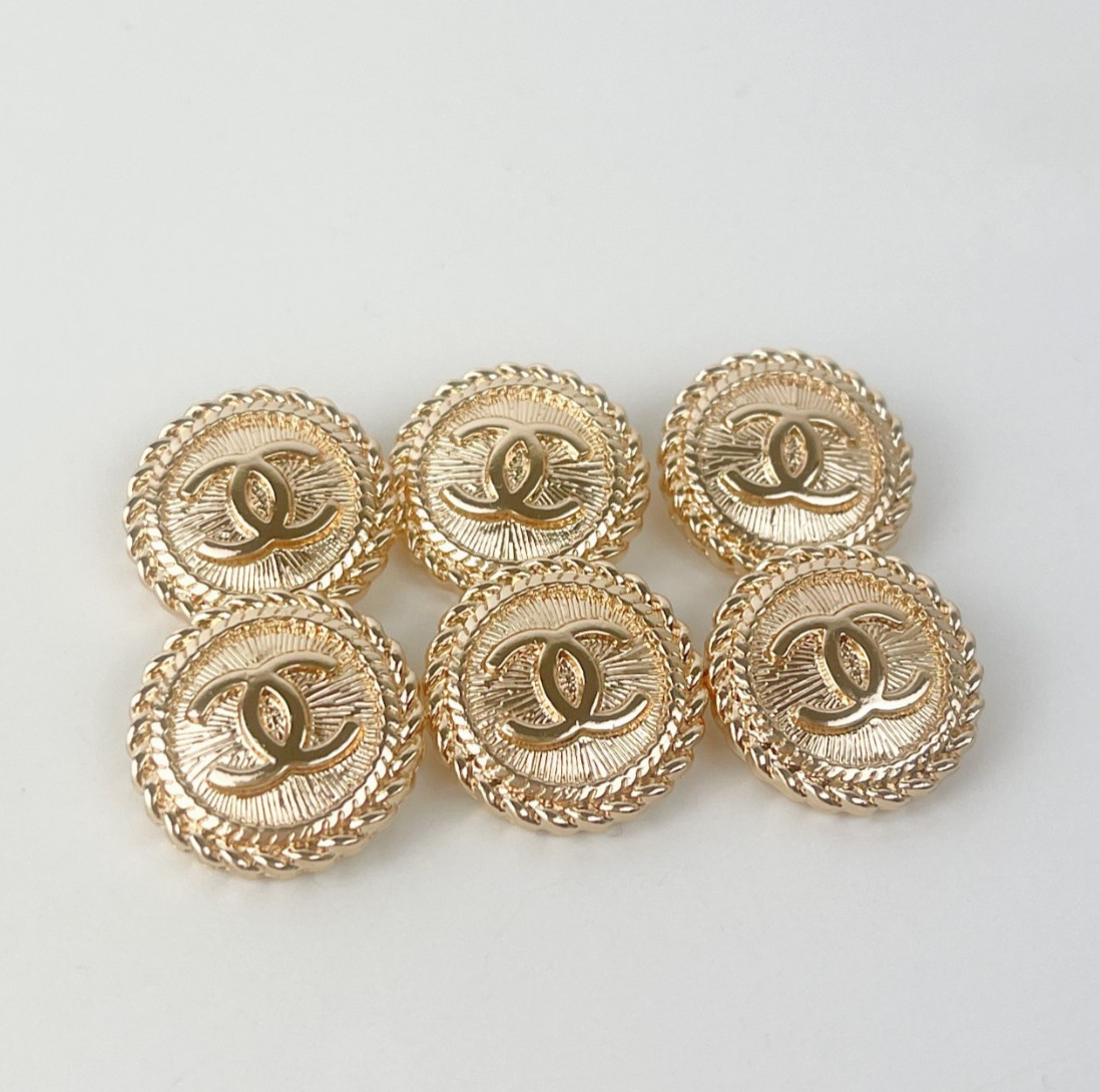 STAMPED lot of 6 Designer Gold Button STAMPED lot of 6 Designer Gold Button