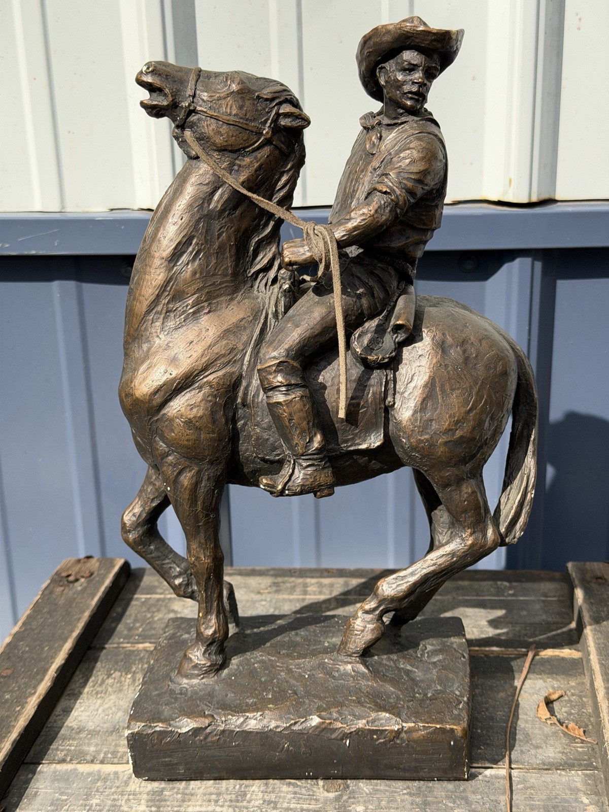 Vintage 1977 Austin Prod Cowboy On Horse Statue Trooper Of The Plains Remington Vintage 1977 Austin Prod Cowboy On Horse Statue Trooper Of The Plains Remington
