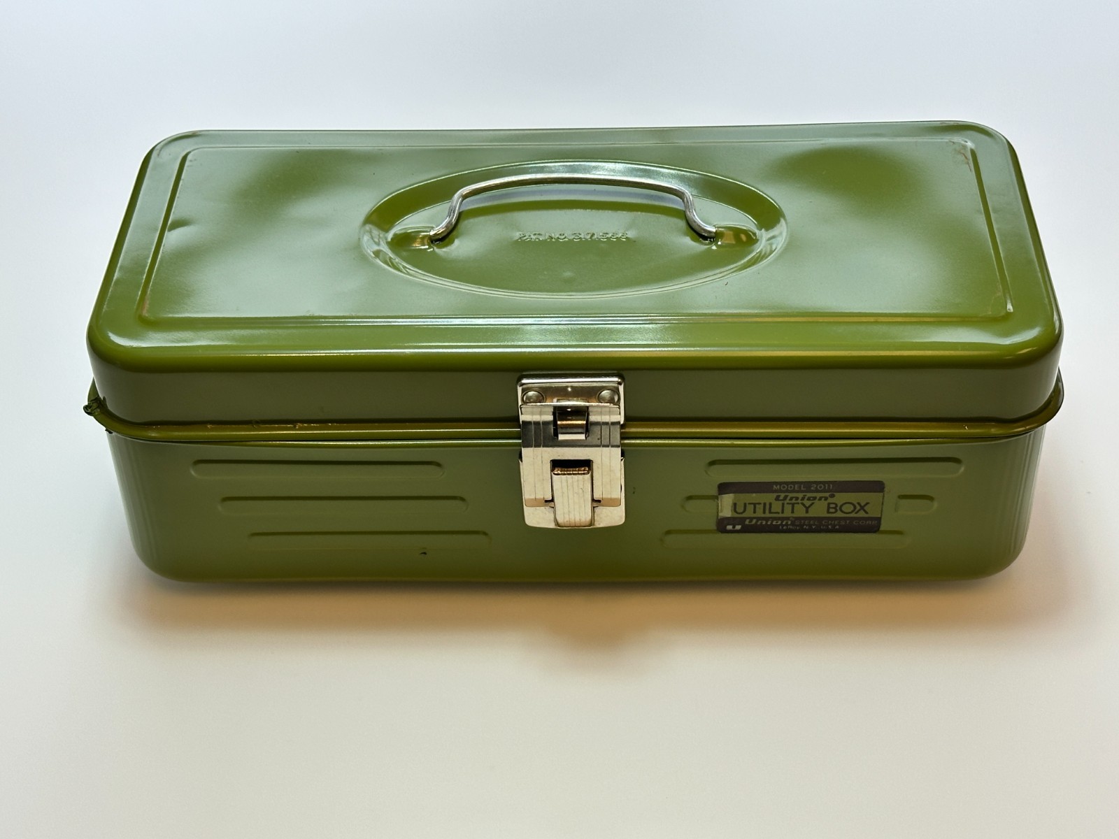 NOS Union Steel Chest Corp (LeRoy N.Y. USA) Model 2011 Utility Box in Army Green NOS Union Steel Chest Corp (LeRoy N.Y. USA) Model 2011 Utility Box in Army Green
