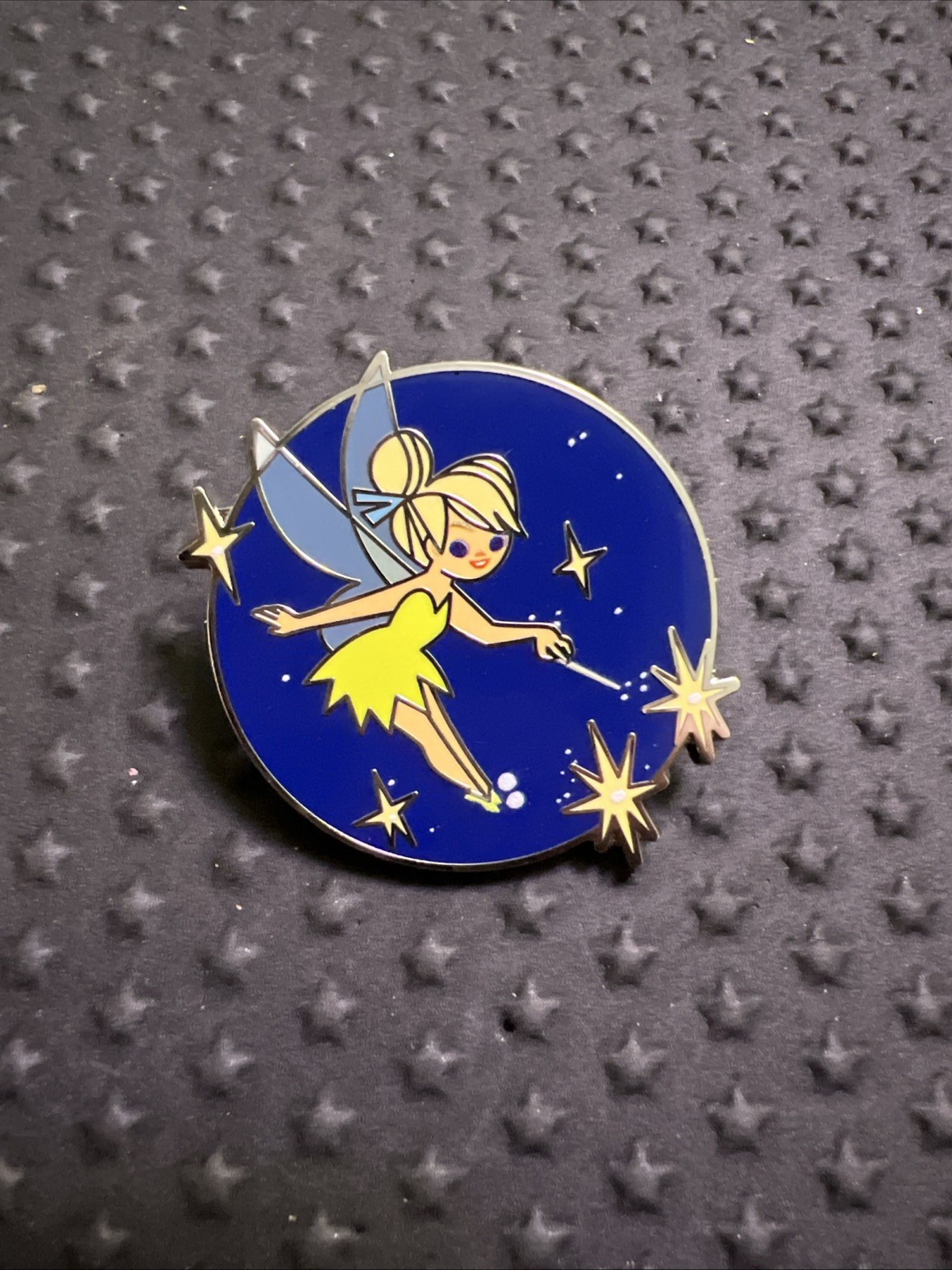 Disney 2023 Joey Chou Mystery Tinker Bell Pin Holding Wand Peter Pan Disney 2023 Joey Chou Mystery Tinker Bell Pin Holding Wand Peter Pan