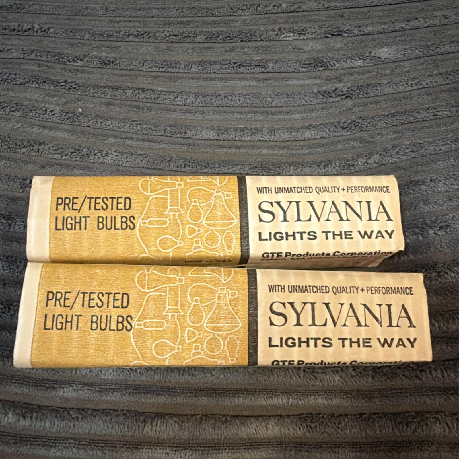 2 Romantic Lighting VTG Sylvania T10 Tube Filament Bulb Lamp 25 Watt Medium Base 2 Romantic Lighting VTG Sylvania T10 Tube Filament Bulb Lamp 25 Watt Medium Base