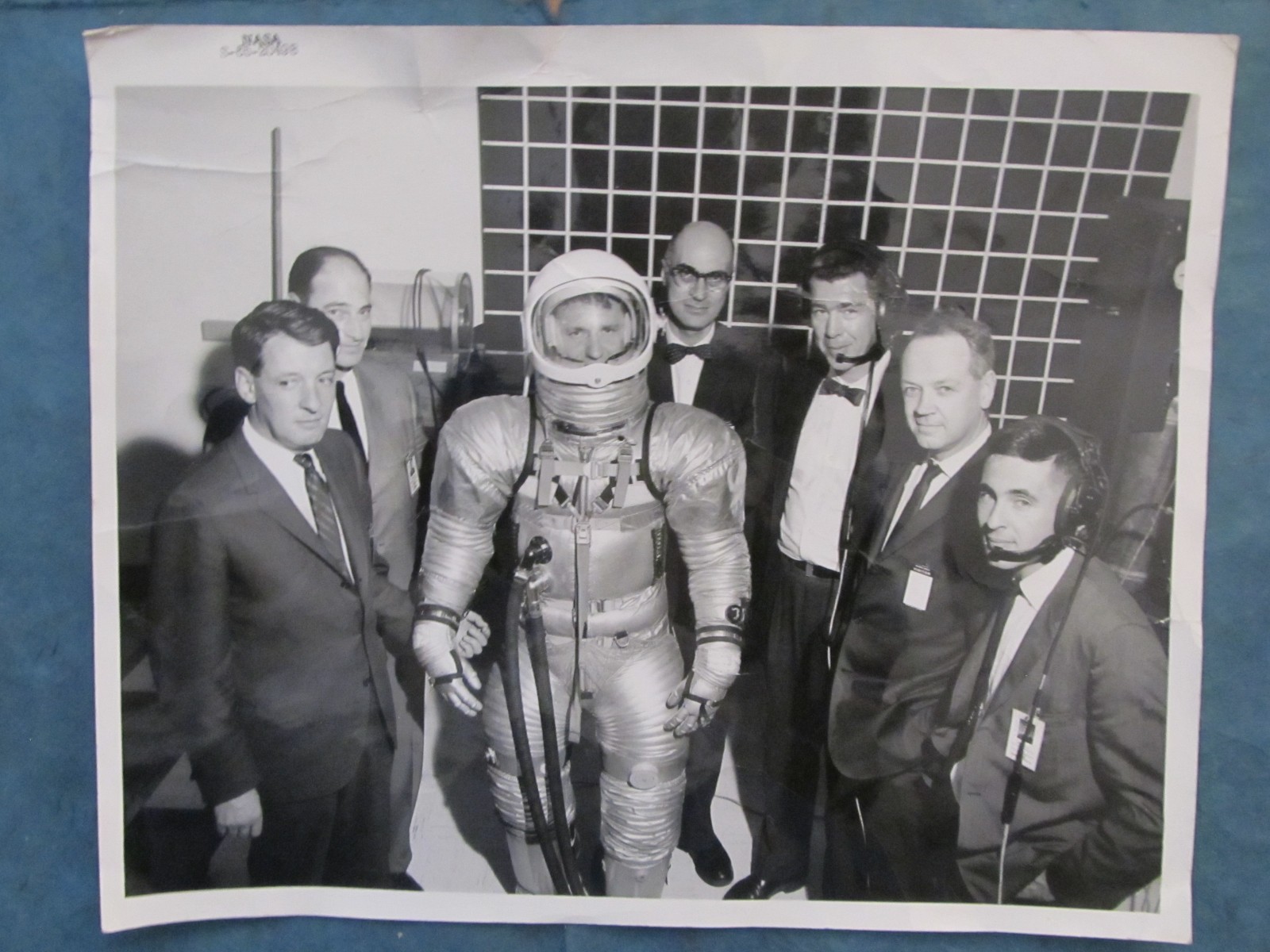 Vintage 1965 NASA /Manned Spacecraft Center official Photograph Vintage 1965 NASA /Manned Spacecraft Center official Photograph