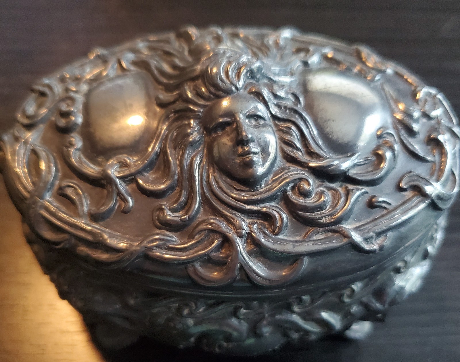 Antique Art Nouveau Jewelry Box B&W 139 Lady Heads UTC Topeka 1907 Broken Hinge Antique Art Nouveau Jewelry Box B&W 139 Lady Heads UTC Topeka 1907 Broken Hinge