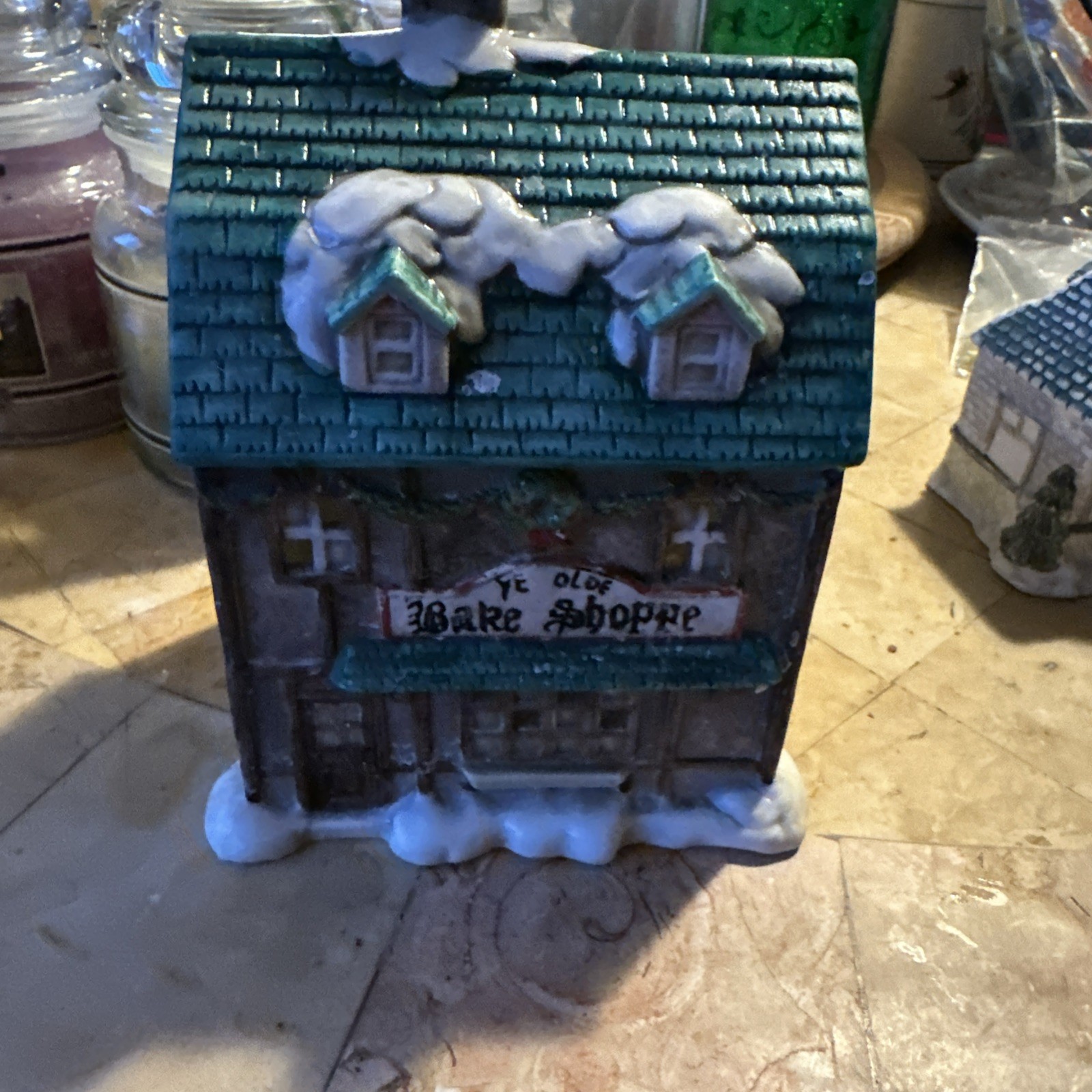 Old World Village Ye Olde Bake Shoppe 1990 Handpainted Porcelain Missing Light Old World Village Ye Olde Bake Shoppe 1990 Handpainted Porcelain Missing Light