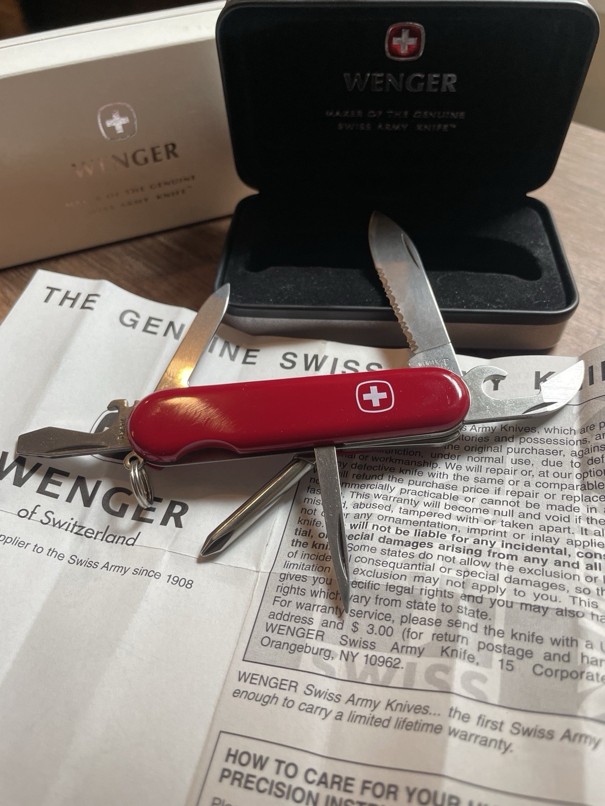 Vintage Wenger Serrated Highlander Swiss Army Knife Target Logo Box Case Papers