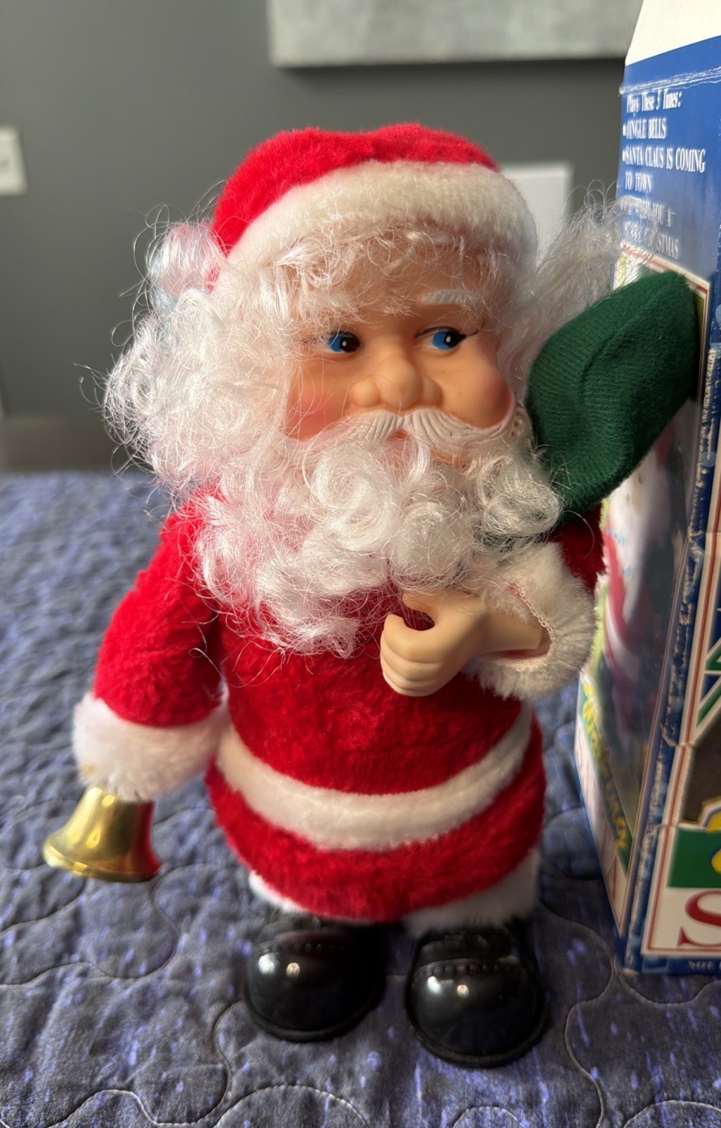 Vintage 1992 Woolworth "Action Santa" Battery Operated Musical Figurine - Works Vintage 1992 Woolworth "Action Santa" Battery Operated Musical Figurine - Works