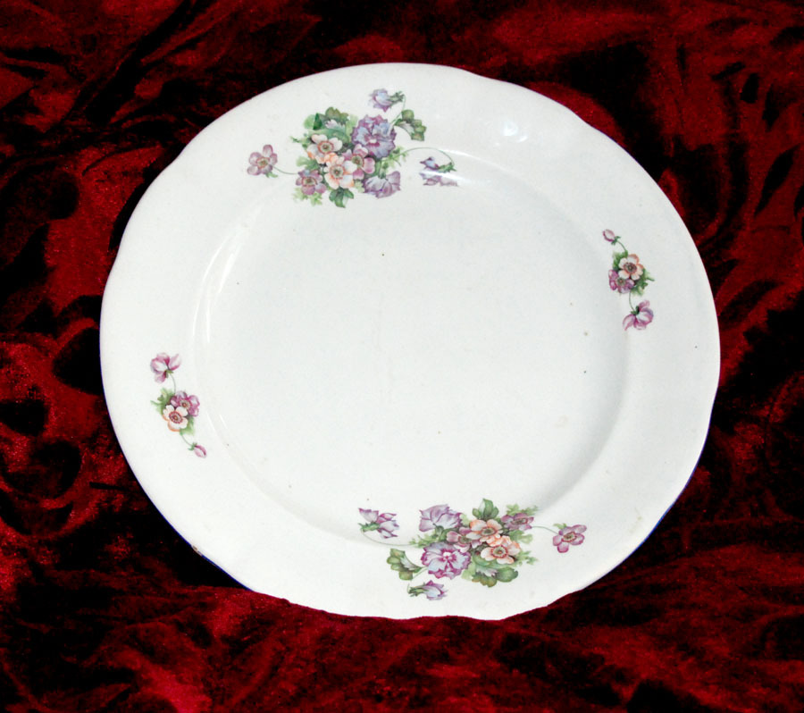 PORCELAINE BIG PLATE VINTAGE SOVIET Budyanskiy factory ABOUT1920's PORCELAINE BIG PLATE VINTAGE SOVIET Budyanskiy factory ABOUT1920's
