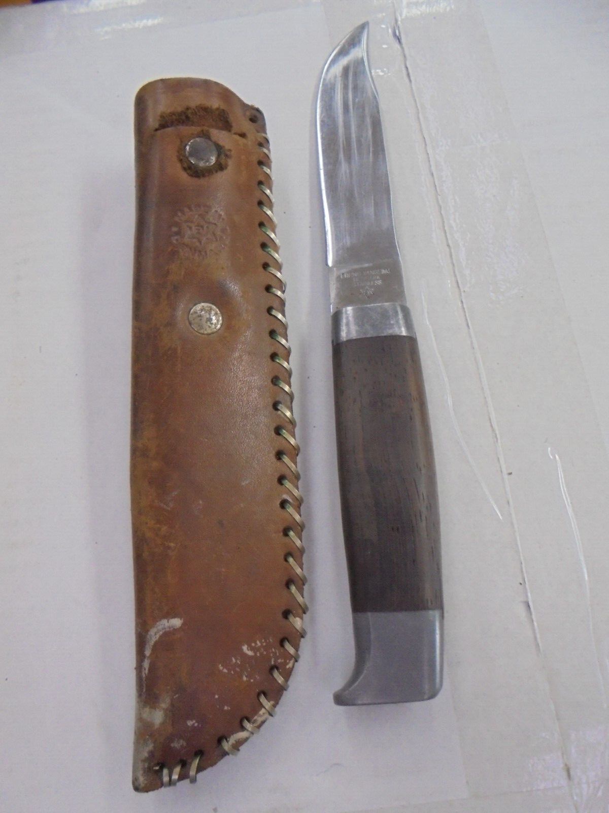 VINTAGE ERLING VANGEDAL DENMARK FISHING/HUNTING FIXED BLADE KNIFE W/SHEATH VINTAGE ERLING VANGEDAL DENMARK FISHING/HUNTING FIXED BLADE KNIFE W/SHEATH