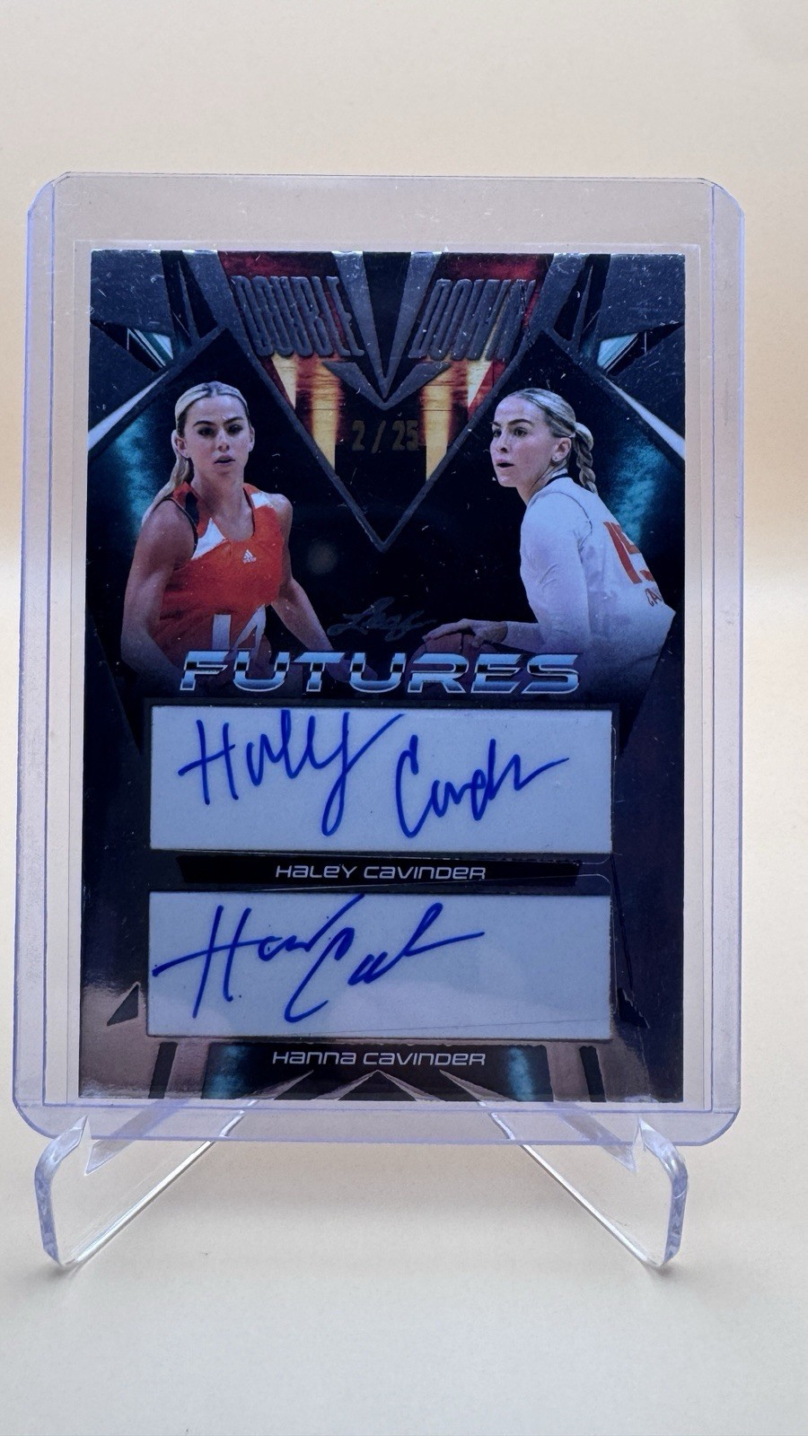 Leaf Trading Cards Futures DD-12 Dual Autograph Haley & Hanna Cavinder /25🔥 Leaf Trading Cards Futures DD-12 Dual Autograph Haley & Hanna Cavinder /25🔥
