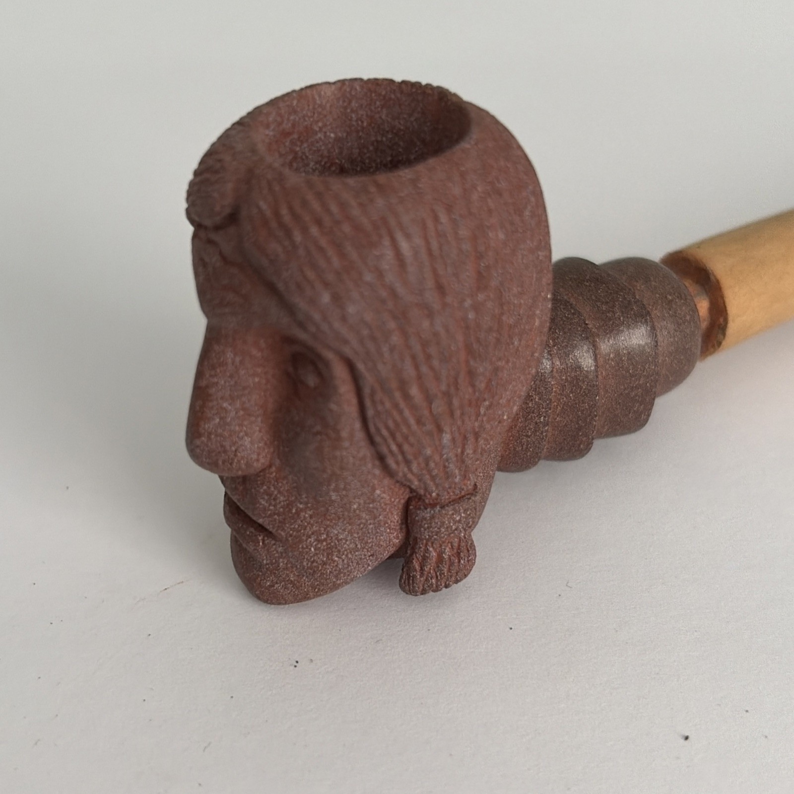 Vintage Effigy Peace Pipe Plains Tribes Catlinite Indian Head w Wood Stem Vintage Effigy Peace Pipe Plains Tribes Catlinite Indian Head w Wood Stem