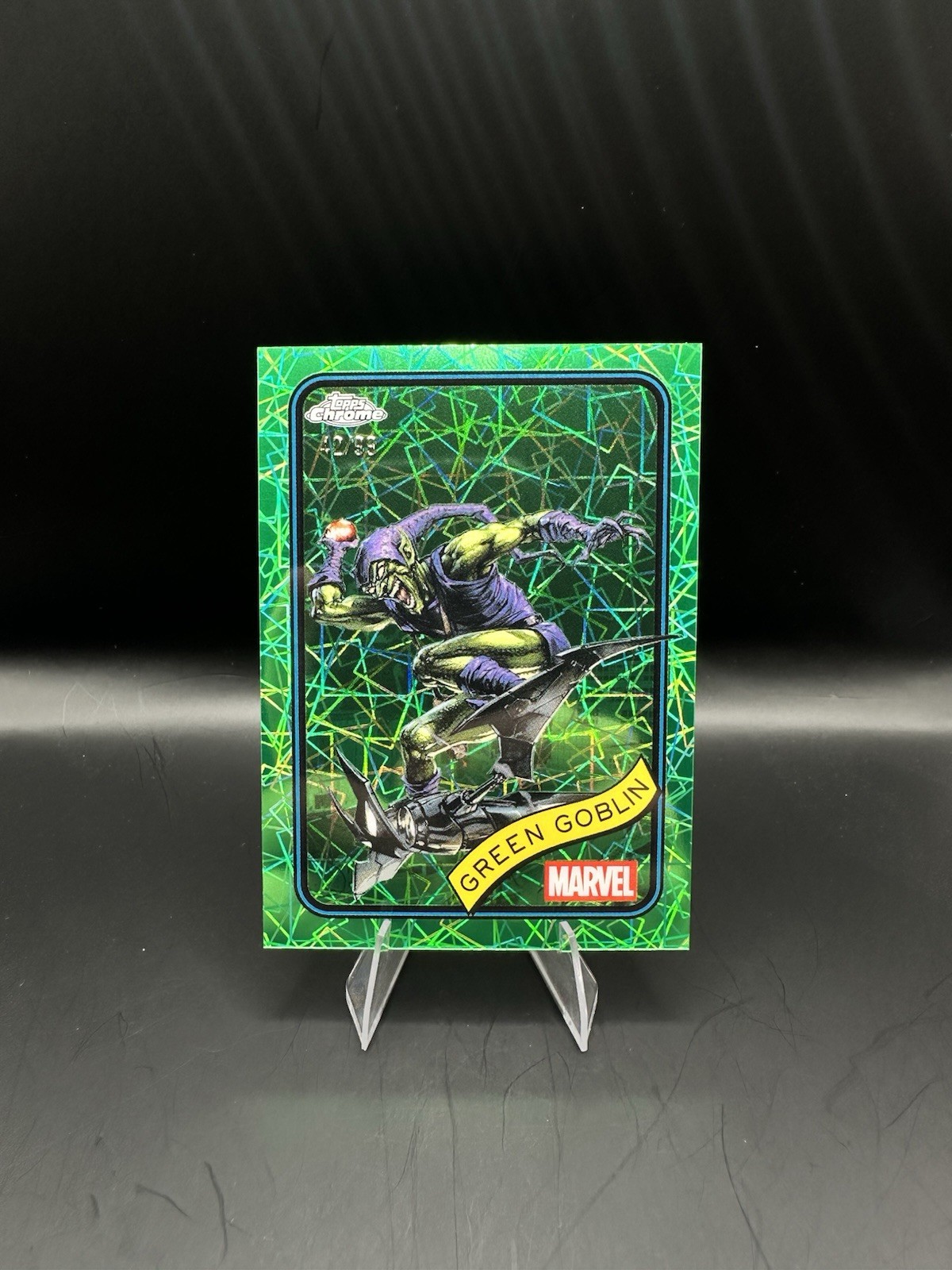 2025 Topps Chrome Marvel Green Goblin Green Lasers 42/99 2025 Topps Chrome Marvel Green Goblin Green Lasers 42/99