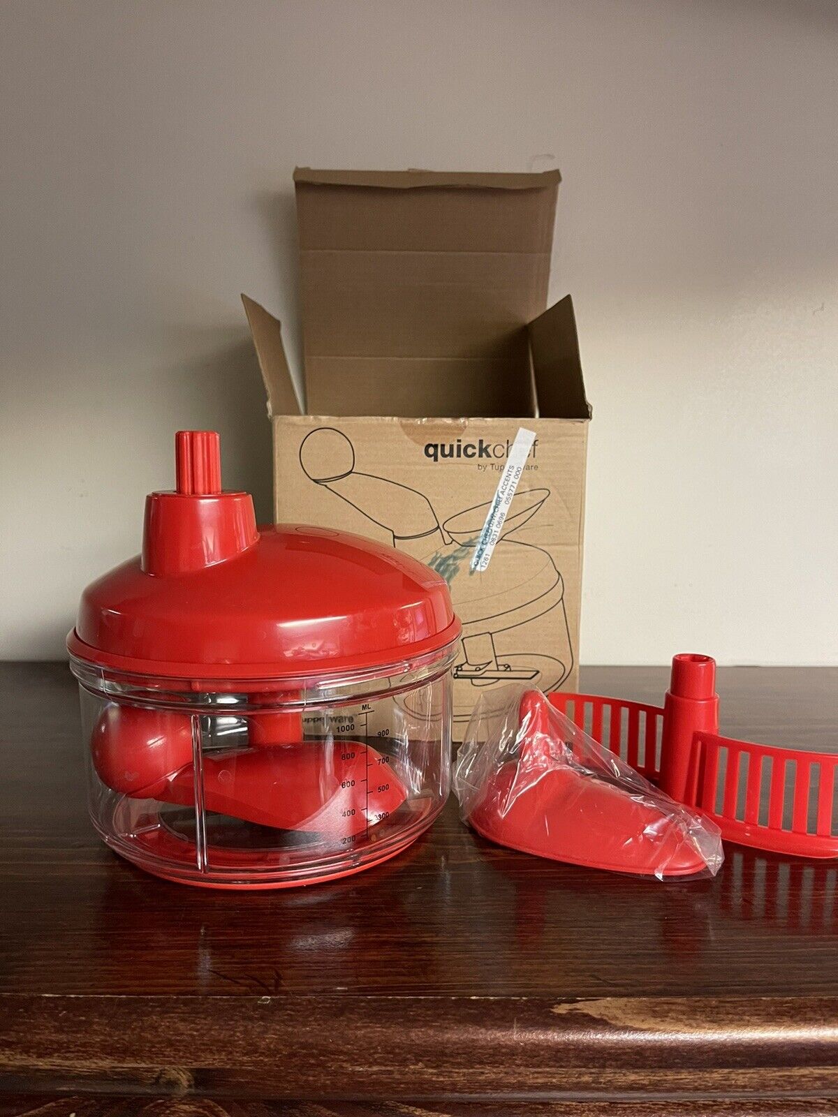 TUPPERWARE Quick Chef Food Processor Chopper Mixer Whisk Red 
