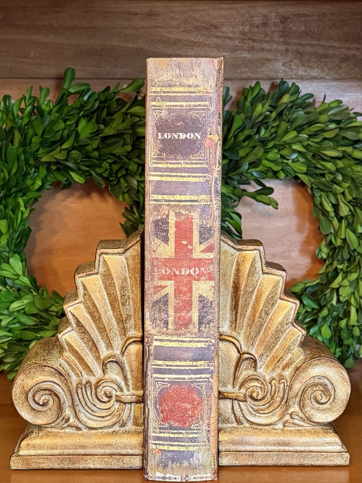 Pair of VTG Scrolled Melannco "The Keeper of Memories" Gold Ornamental Bookends Pair of VTG Scrolled Melannco "The Keeper of Memories" Gold Ornamental Bookends