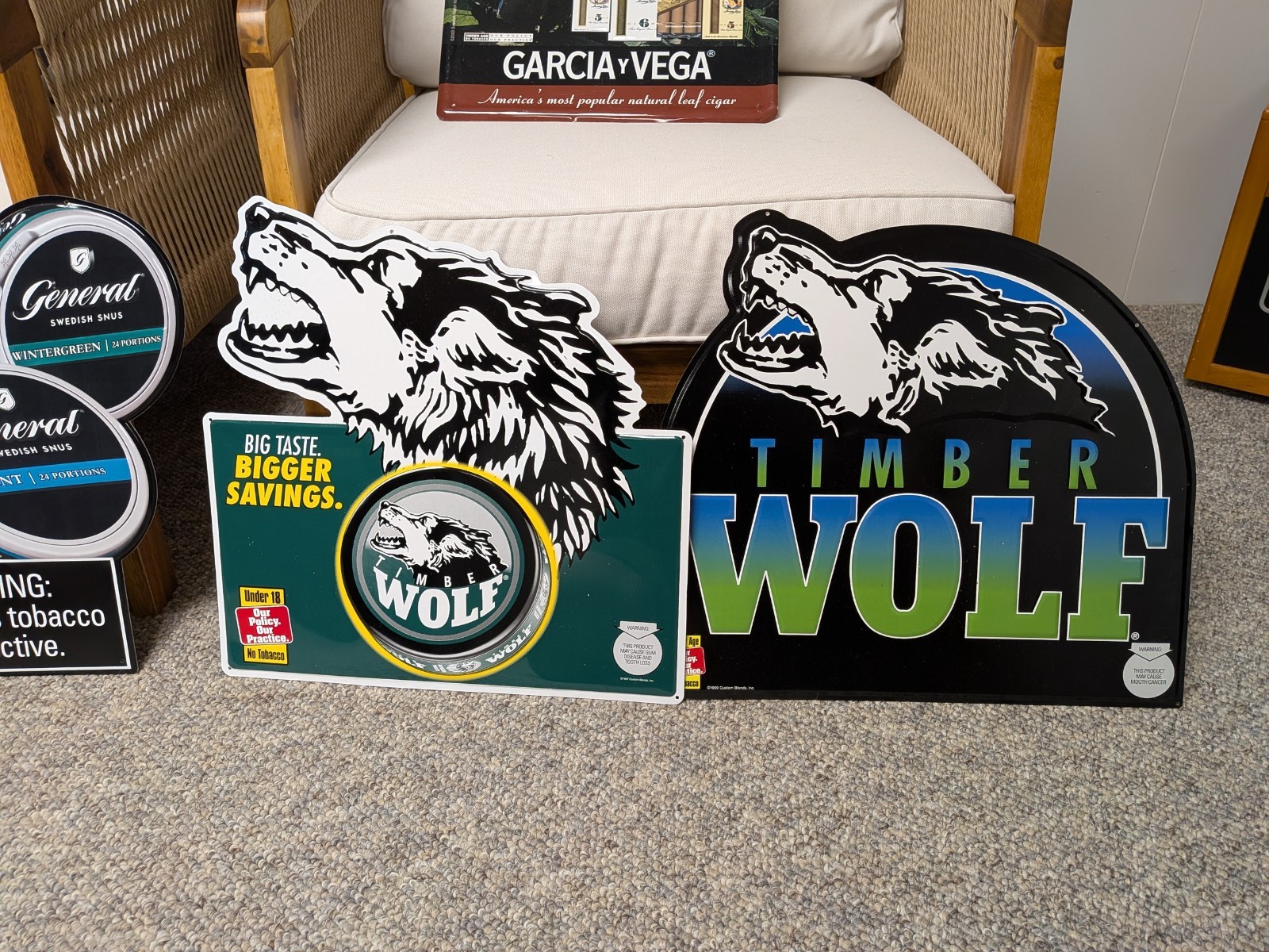 2- Different Original Timber Wolf Snuff Metal Signs+ NOS- Pinkerton Tobacco... 2- Different Original Timber Wolf Snuff Metal Signs+ NOS- Pinkerton Tobacco...