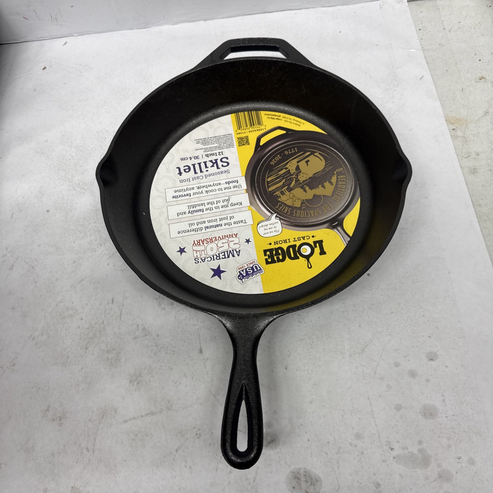 Lodge L10SKA250 12" Cast Iron Skillet 250th Anniversary 1776-2026 NEW