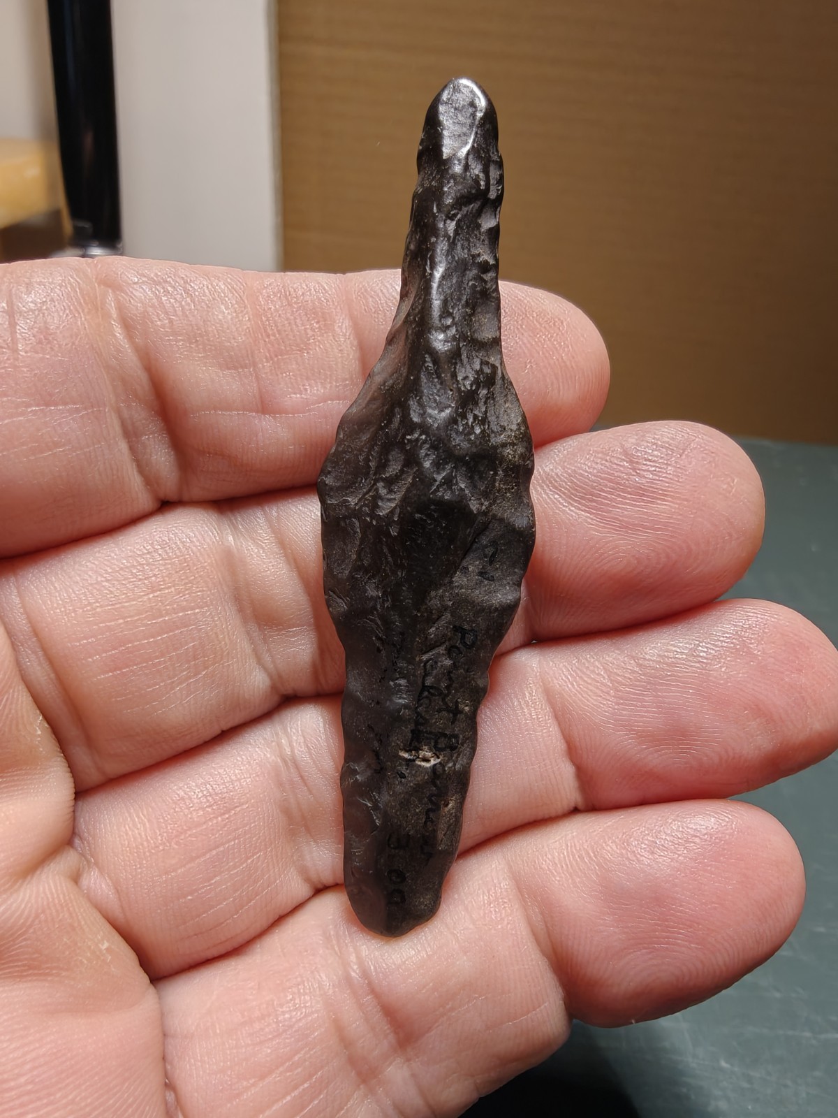 Alaskan Black Chert Drill 3.0" Alaskan Black Chert Drill 3.0"
