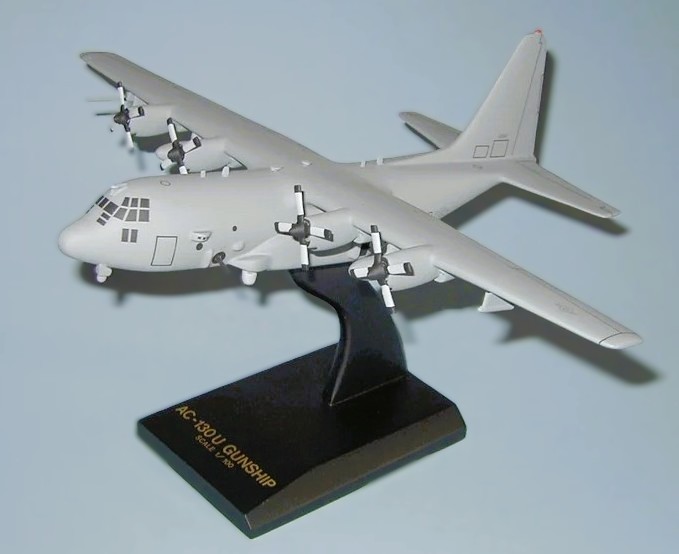 USAF Lockheed Martin AC-130U Spooky Gunship Desk Display Model 1/100 SC Airplane USAF Lockheed Martin AC-130U Spooky Gunship Desk Display Model 1/100 SC Airplane
