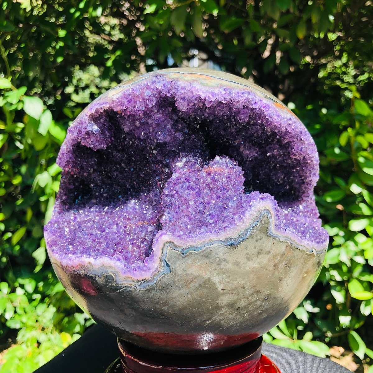 10.86LB Uruguay Natural Amethyst Cave High Level Smile Shape Spiritual Energy 10.86LB Uruguay Natural Amethyst Cave High Level Smile Shape Spiritual Energy