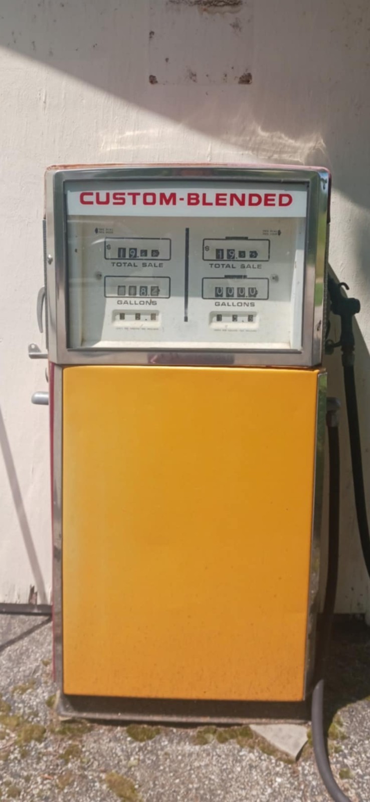Vintage 1960s Wayne Model F-5 Blend-O-Matic Gas Pump - "CUSTOM BLENDED" 