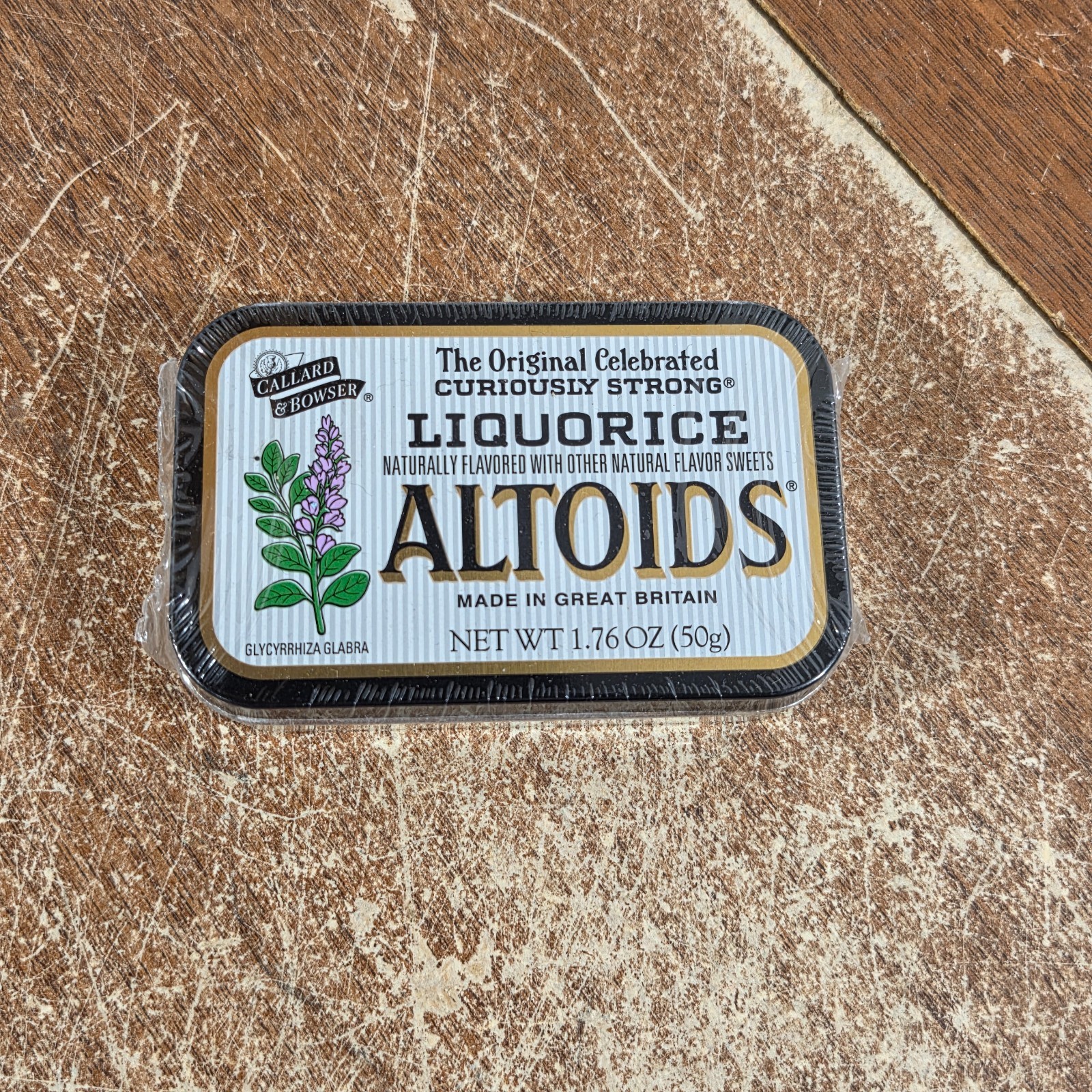 Altoids Liquorice Flavored Mints Licorice Sealed NEW Discontinued Altoids Liquorice Flavored Mints Licorice Sealed NEW Discontinued