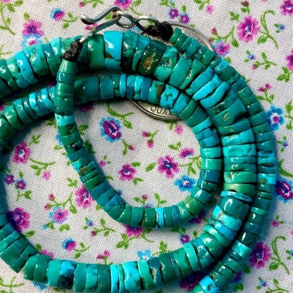 1920s EARLY Santo Domingo Pueblo GREASY Caribbean BLUE HEISHI Turquoise Necklace 1920s EARLY Santo Domingo Pueblo GREASY Caribbean BLUE HEISHI Turquoise Necklace