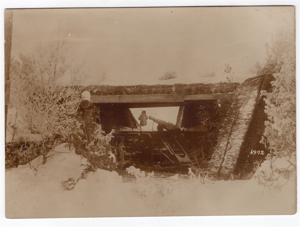 WWI Eastern Front Truce by Artillery Bunker Original BUFA 6972 News Photo WWI Eastern Front Truce by Artillery Bunker Original BUFA 6972 News Photo