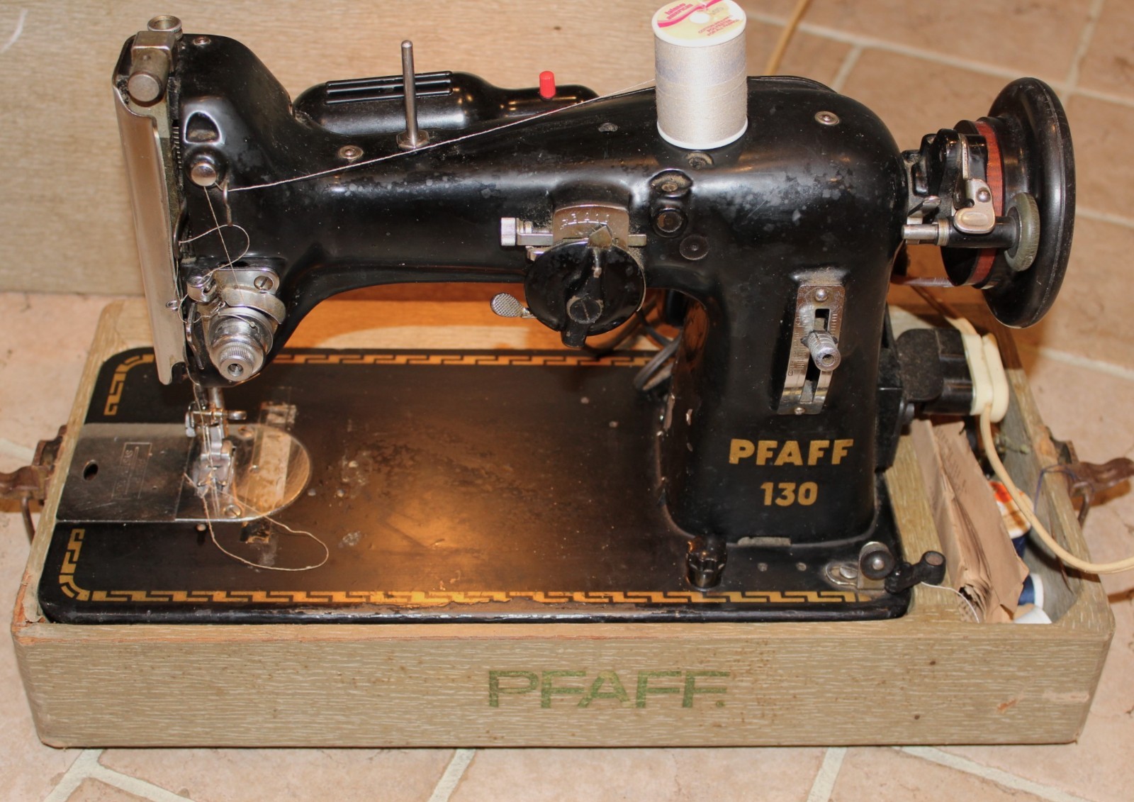 Vintage German Pfaff 130 Sewing Machine w/Papers & Accessories Excellent