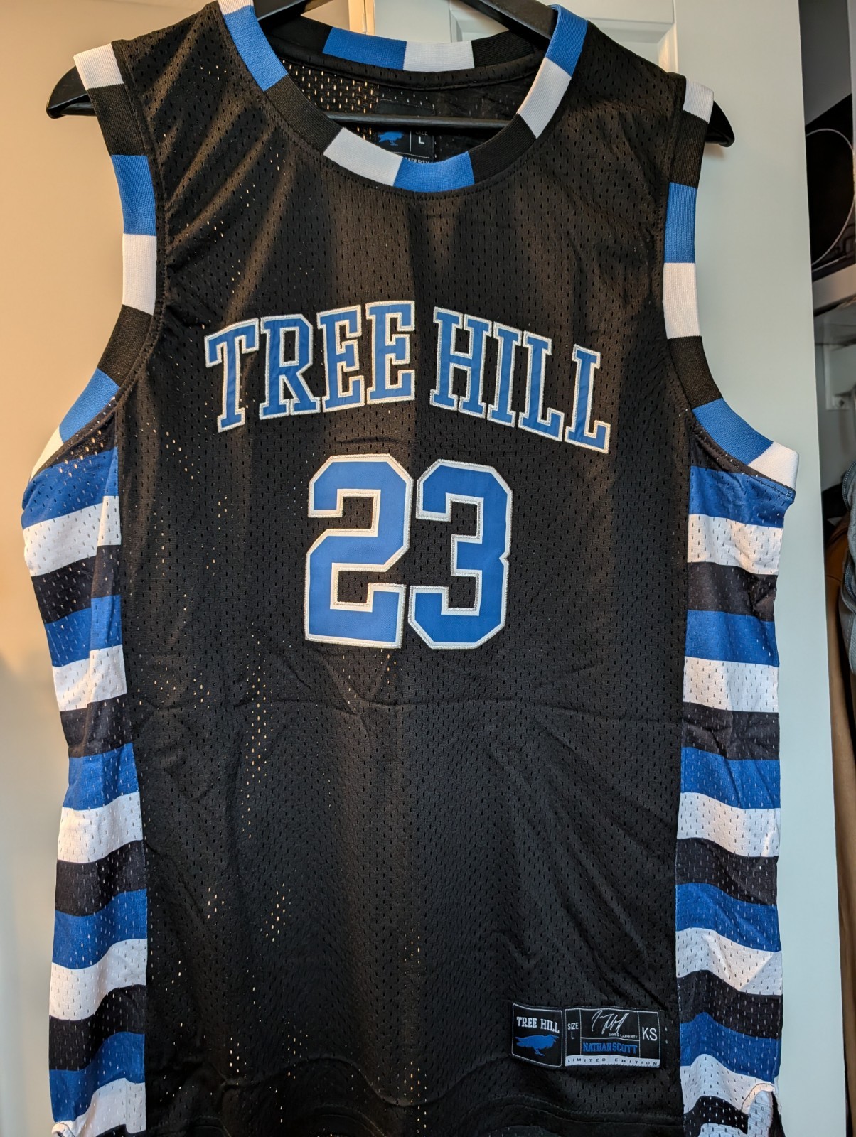 One Tree Hill Signed Jersey James Lafferty Chad Michael Murray One Tree Hill Signed Jersey James Lafferty Chad Michael Murray