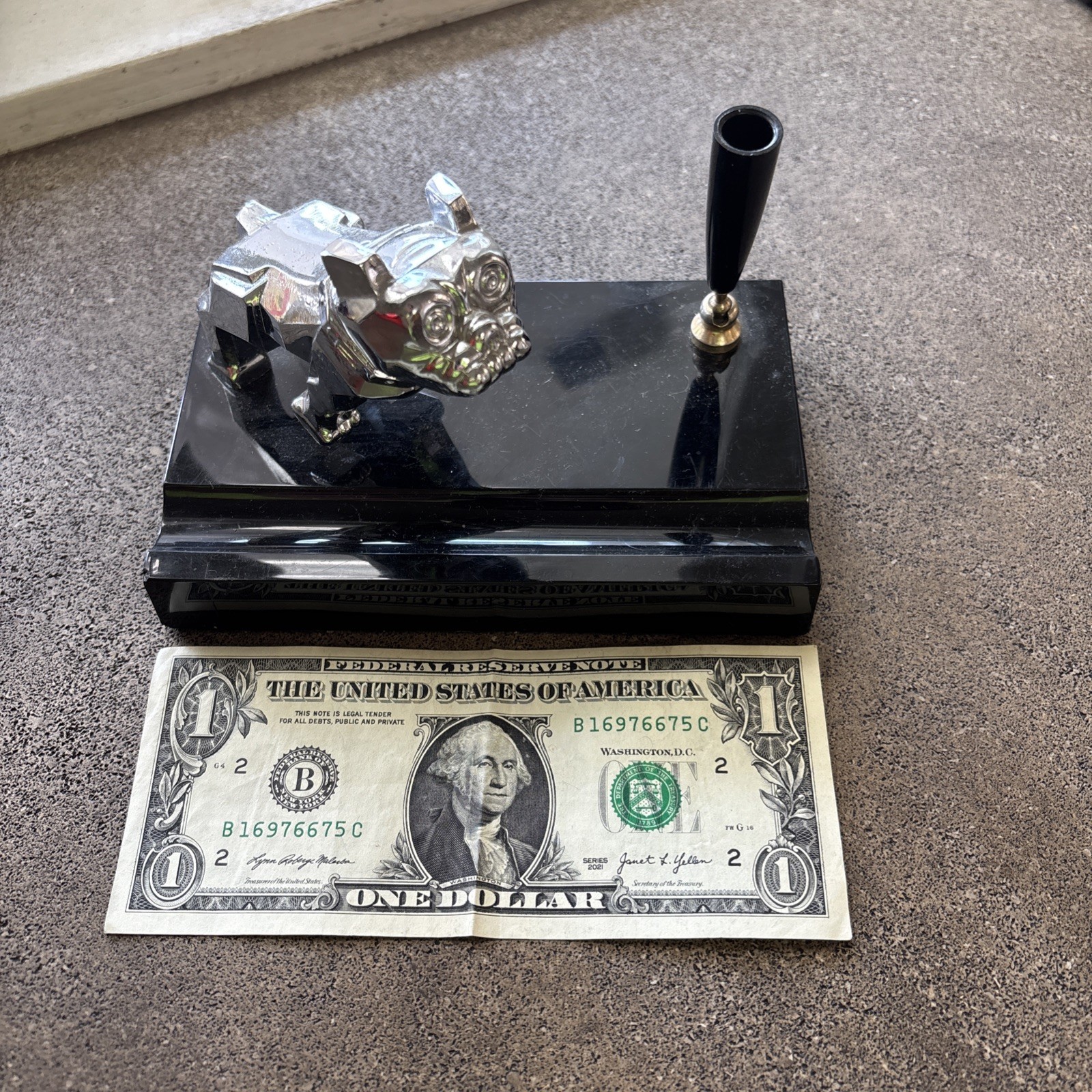 Vintage Mack Truck Bulldog Themed Pen Holder Weighted Plastic Base Vintage Mack Truck Bulldog Themed Pen Holder Weighted Plastic Base