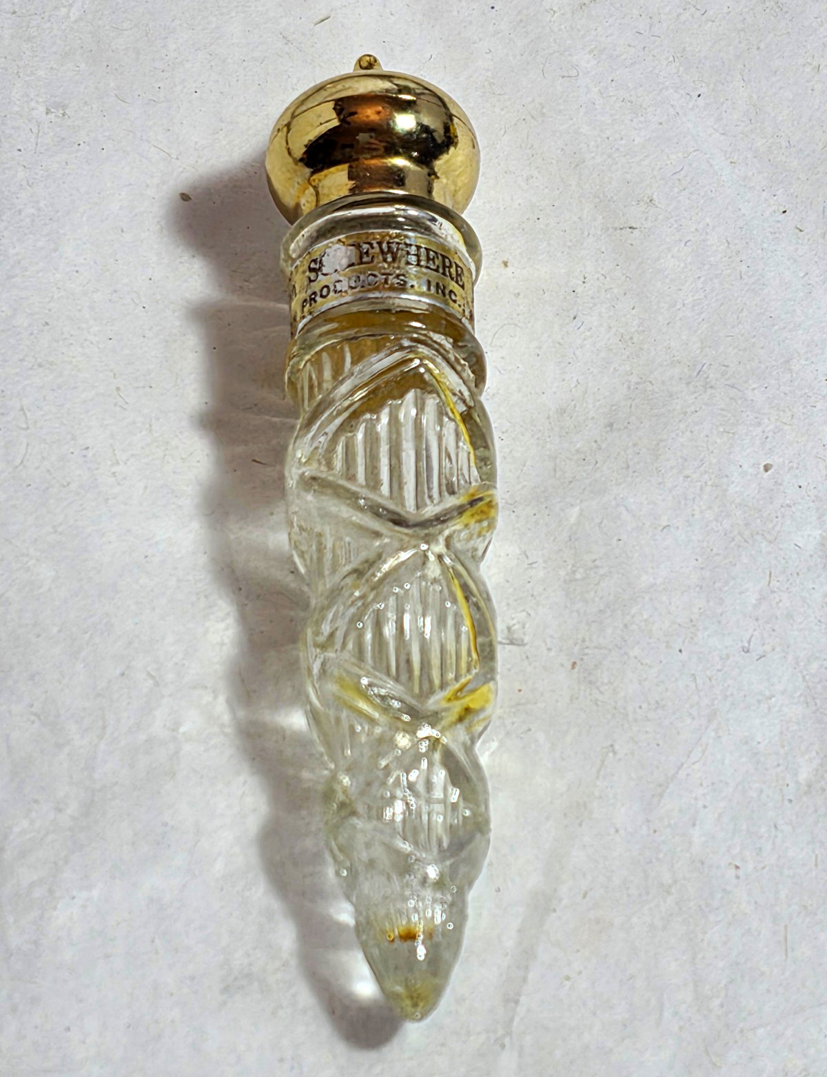 Vintage Avon Clear Glass Perfune Bottle Gold-Tone Metal Screw Top Cap - Empty Vintage Avon Clear Glass Perfune Bottle Gold-Tone Metal Screw Top Cap - Empty