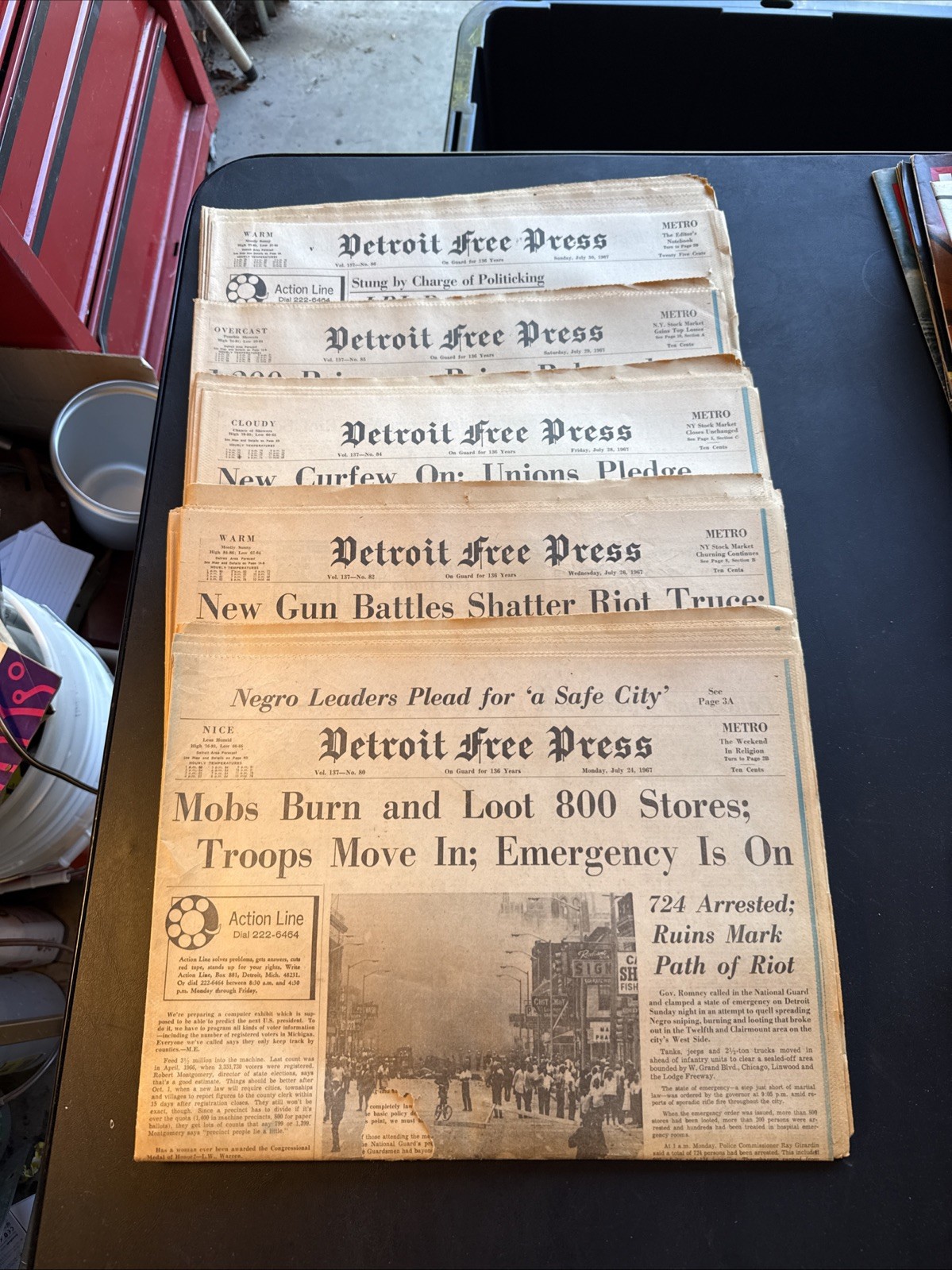 Vintage Detroit free press detroit riot newspapers Lot Of 6 July 24-30 1967 Run Vintage Detroit free press detroit riot newspapers Lot Of 6 July 24-30 1967 Run