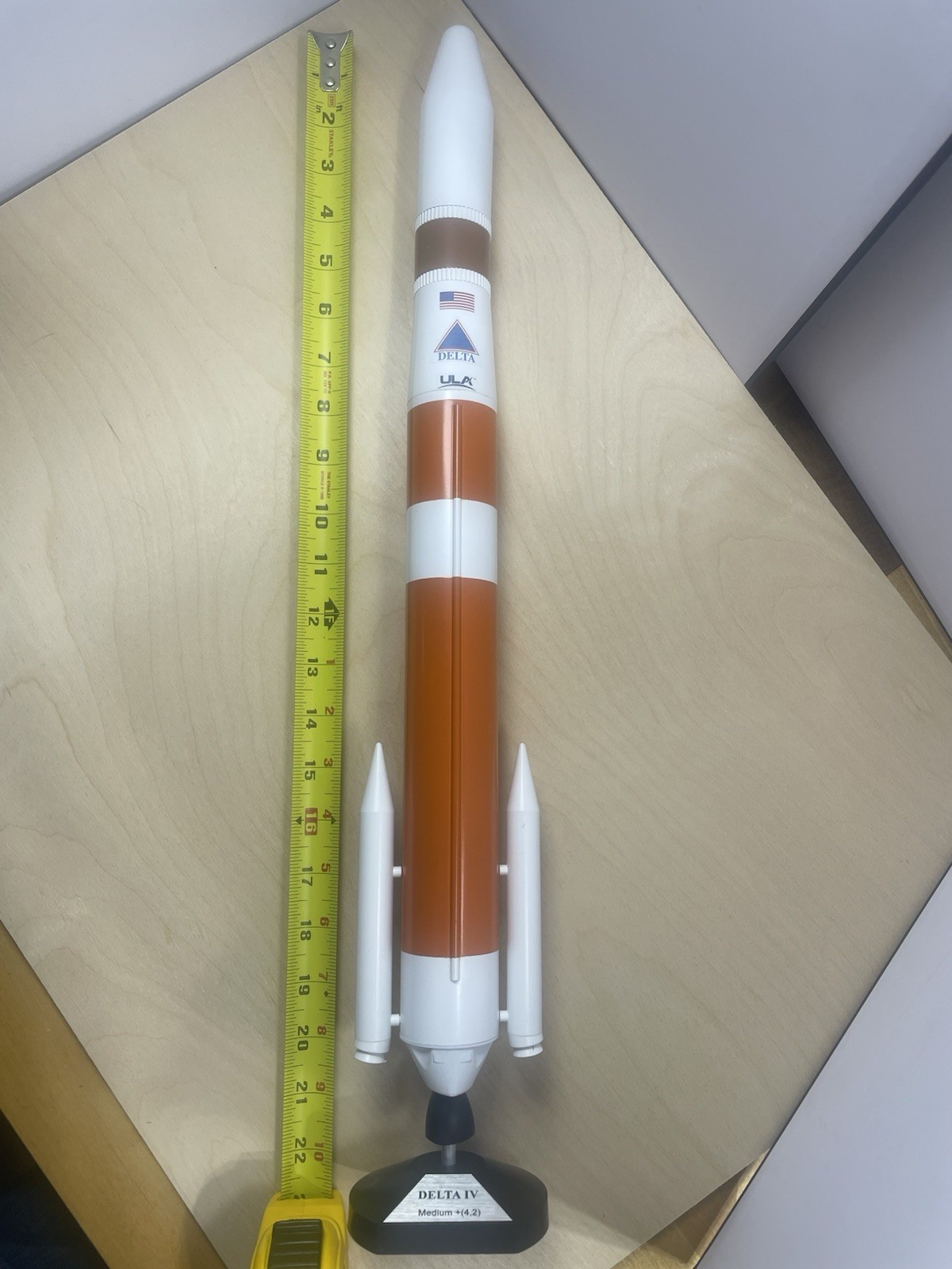 NASA ULA Delta IV Medium+ Rocket Booster Launch Vehicle Desk Top 1/120 SC Model NASA ULA Delta IV Medium+ Rocket Booster Launch Vehicle Desk Top 1/120 SC Model