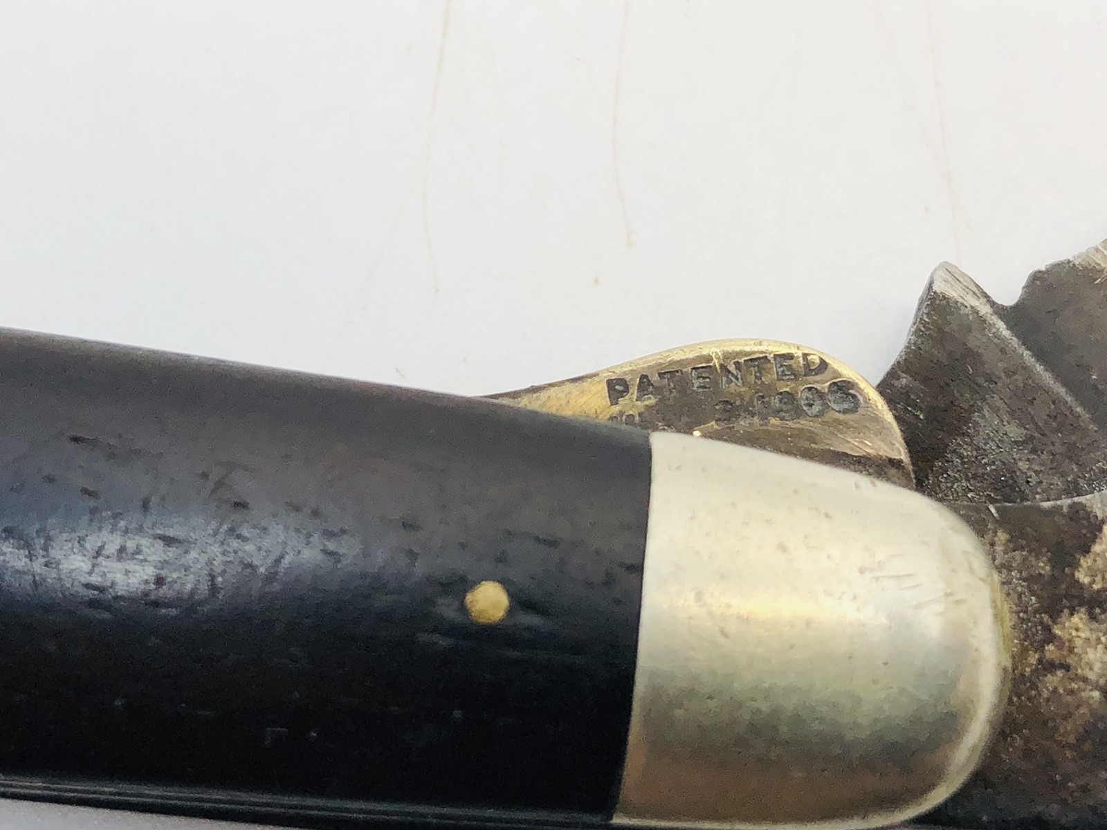 Antique pocket knife circa 1906 patent Antique pocket knife circa 1906 patent