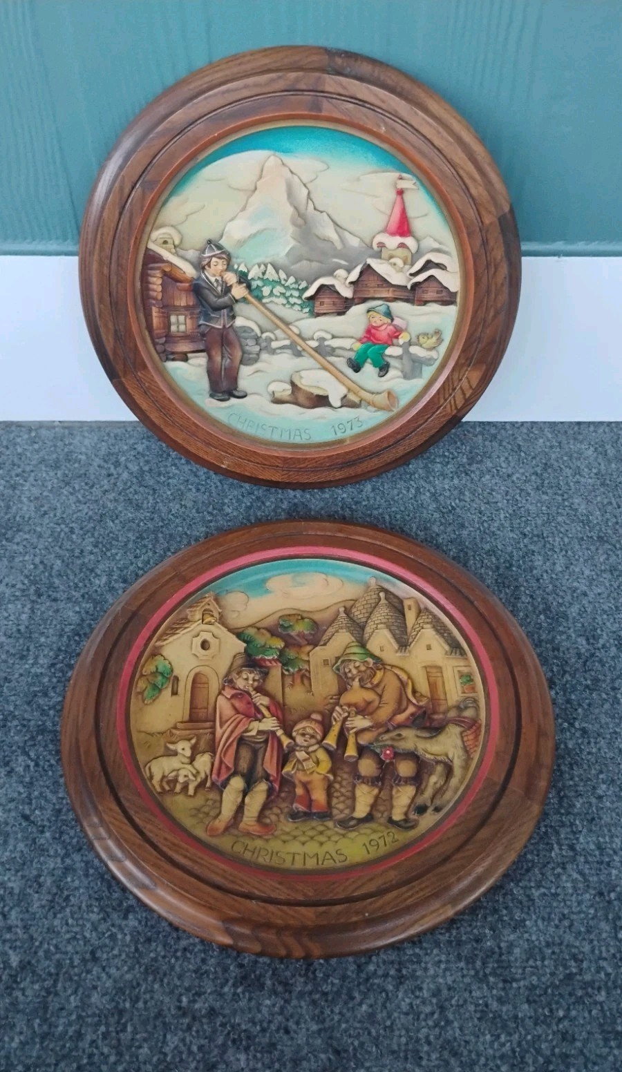 VTG ANRI Christmas 1972 & 1973 Plaques Hand Carved & Painted in Italy Solid Wood VTG ANRI Christmas 1972 & 1973 Plaques Hand Carved & Painted in Italy Solid Wood