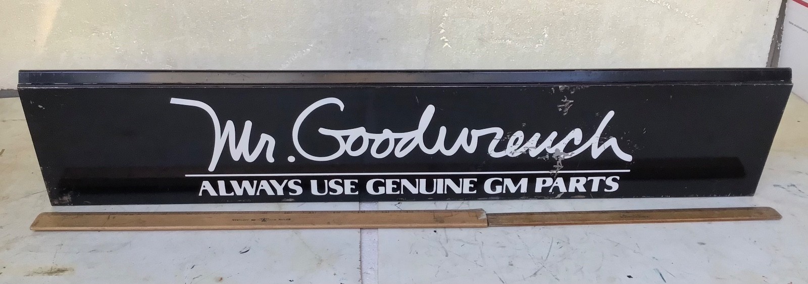 vintage MR. GOODWRENCH Buick Cadillac Chevy Olds Pontiac PARTS BOOK sign HOLDER vintage MR. GOODWRENCH Buick Cadillac Chevy Olds Pontiac PARTS BOOK sign HOLDER