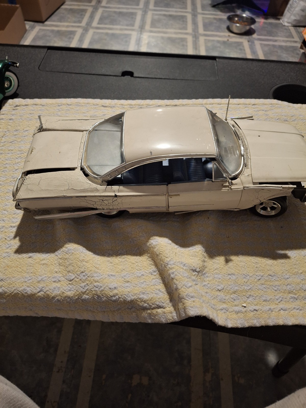 1:18 scale 1960 ford galaxie starliner promation for parts as is open to offers 1:18 scale 1960 ford galaxie starliner promation for parts as is open to offers