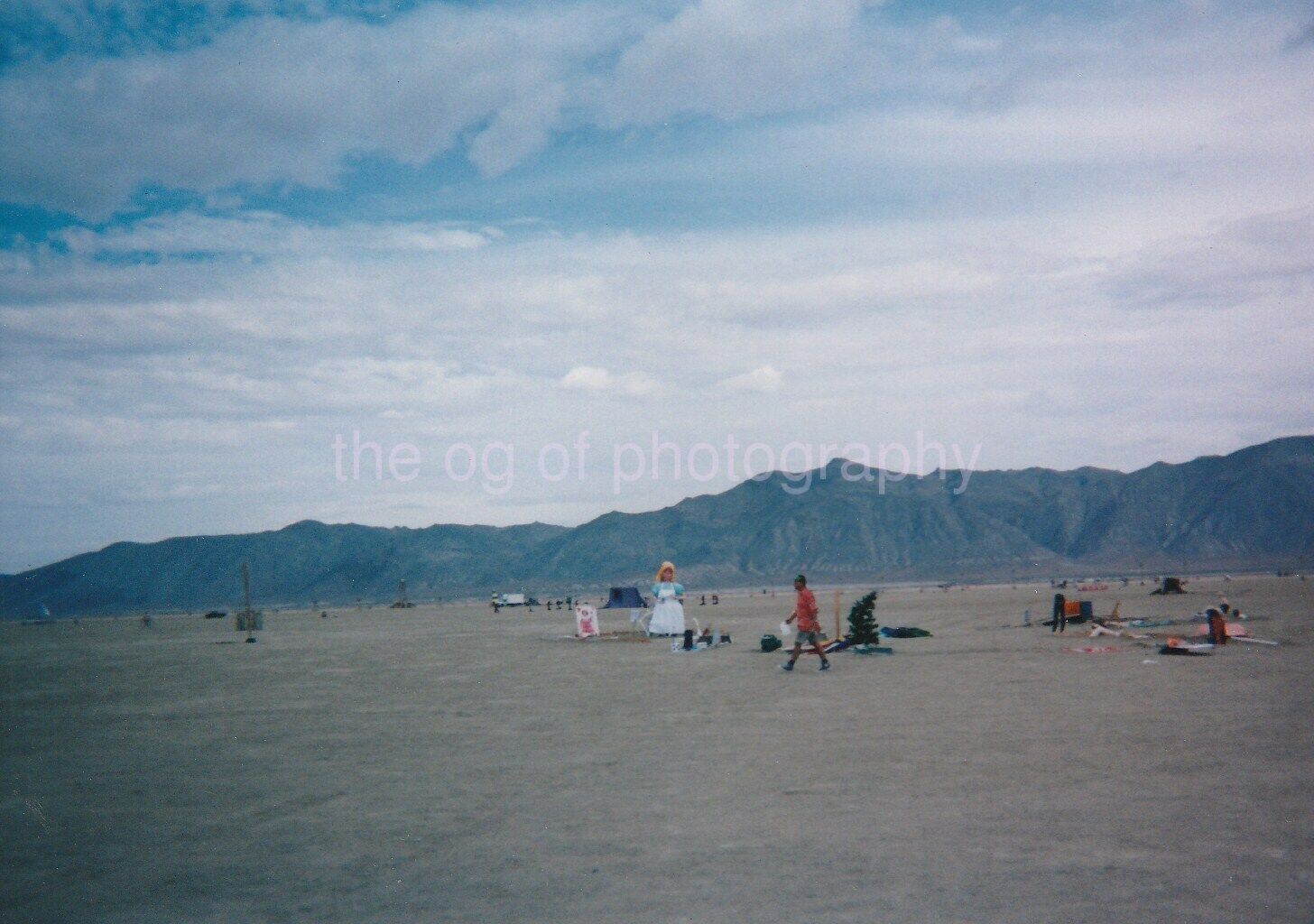 1990's BURNING MAN A Moment In Time In The Desert FOUND PHOTO Snapshot  96 6 G