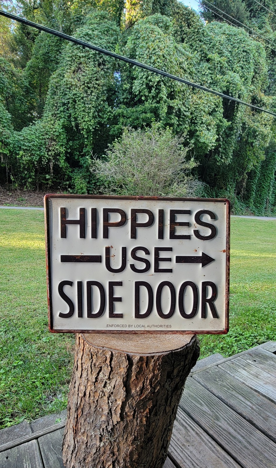Hippies Use Side Door Vintage Retro Embossed Metal Sign Hippies Use Side Door Vintage Retro Embossed Metal Sign