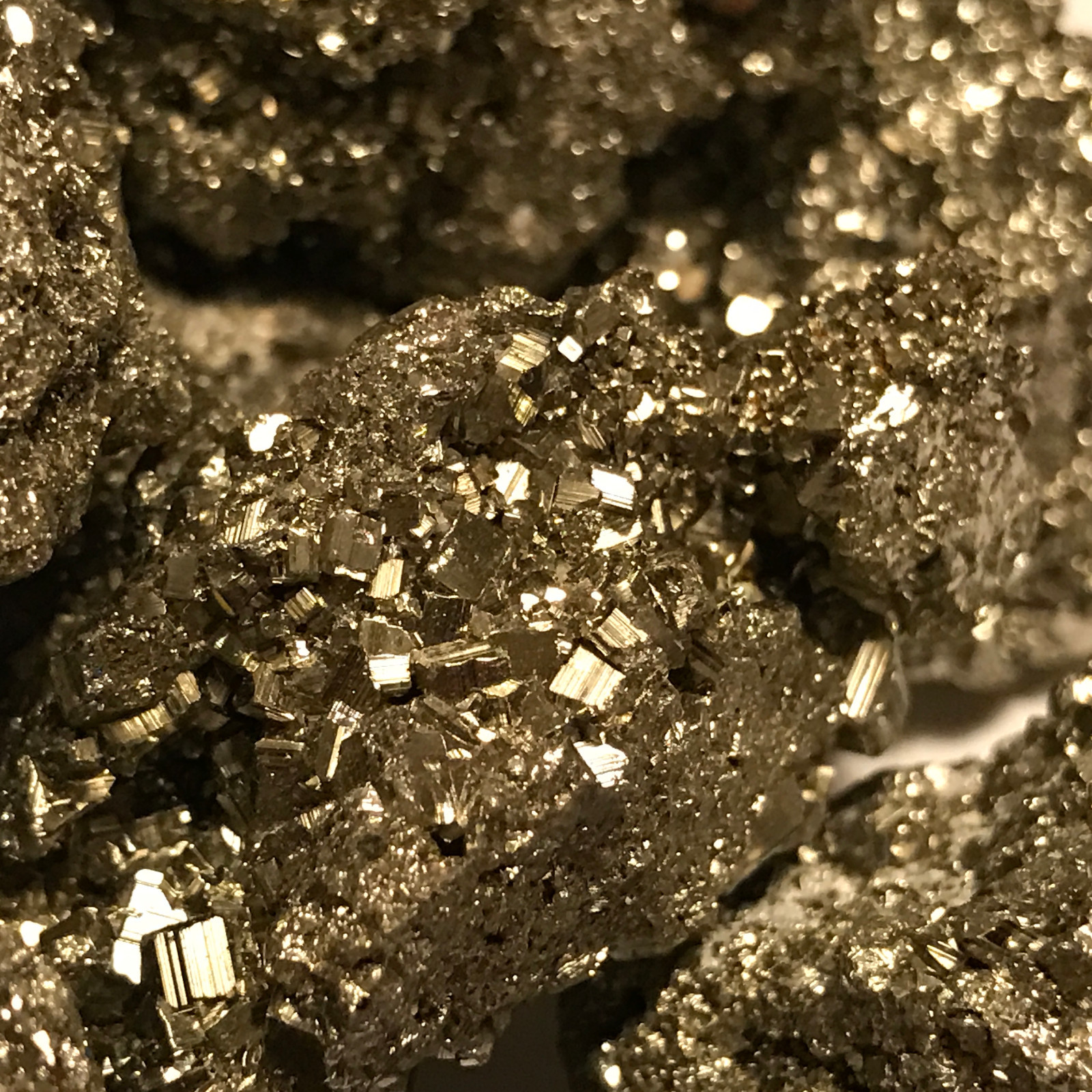 500 Carat Lots of Unsearched Natural Pyrite Rough + a FREE Faceted Gemstone 500 Carat Lots of Unsearched Natural Pyrite Rough + a FREE Faceted Gemstone