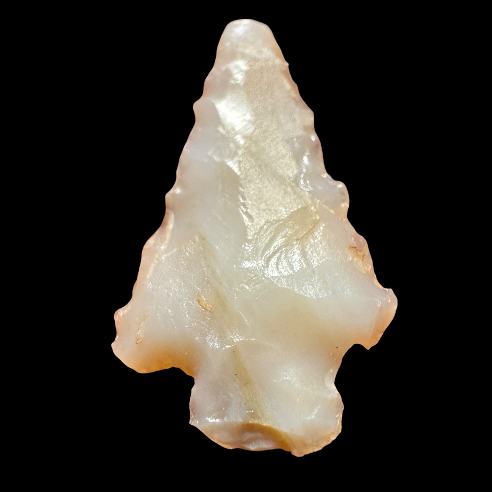 Yavapai Arizona Archaic Arrowhead White Opal Side Notch Straight Stem 24mm Yavapai Arizona Archaic Arrowhead White Opal Side Notch Straight Stem 24mm