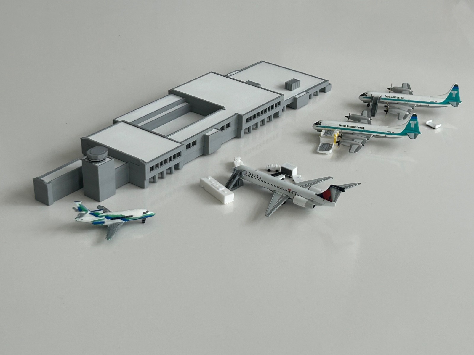 1:400 Scale Regional Model Airport Terminal - 1:400 Scale Model Airport Diorama 1:400 Scale Regional Model Airport Terminal - 1:400 Scale Model Airport Diorama