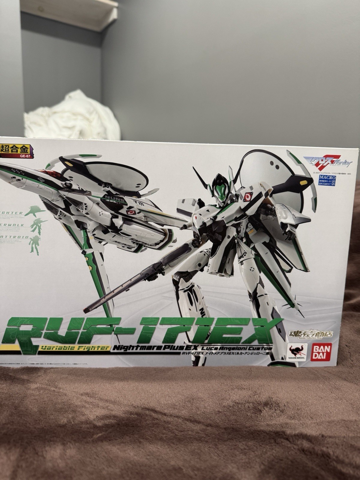 Bandai DX Chogokin RVF-171EX Nightmare Plus EX (Luca Angelloni's Unit) Bandai DX Chogokin RVF-171EX Nightmare Plus EX (Luca Angelloni's Unit)