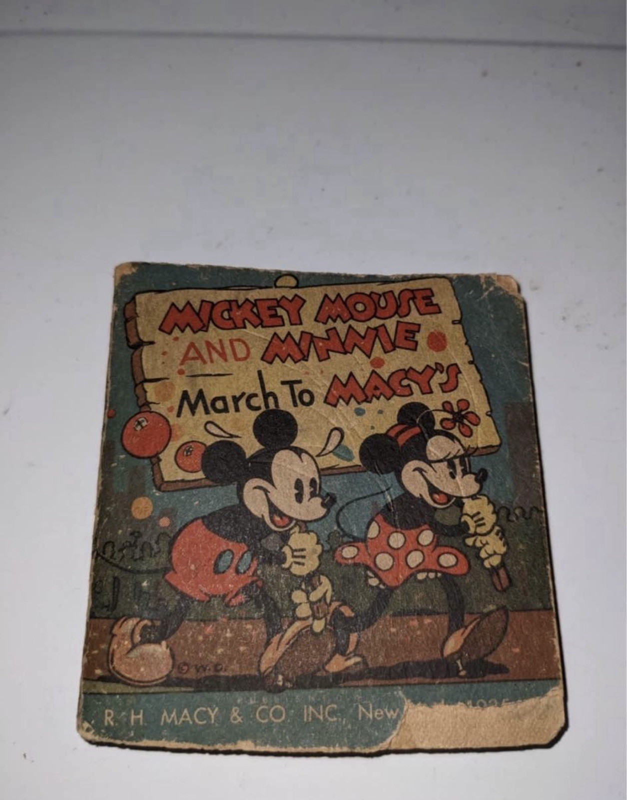 Rare Walt Disney Mickey And Minnie March To Macy’s Book 1935 Rare Walt Disney Mickey And Minnie March To Macy’s Book 1935