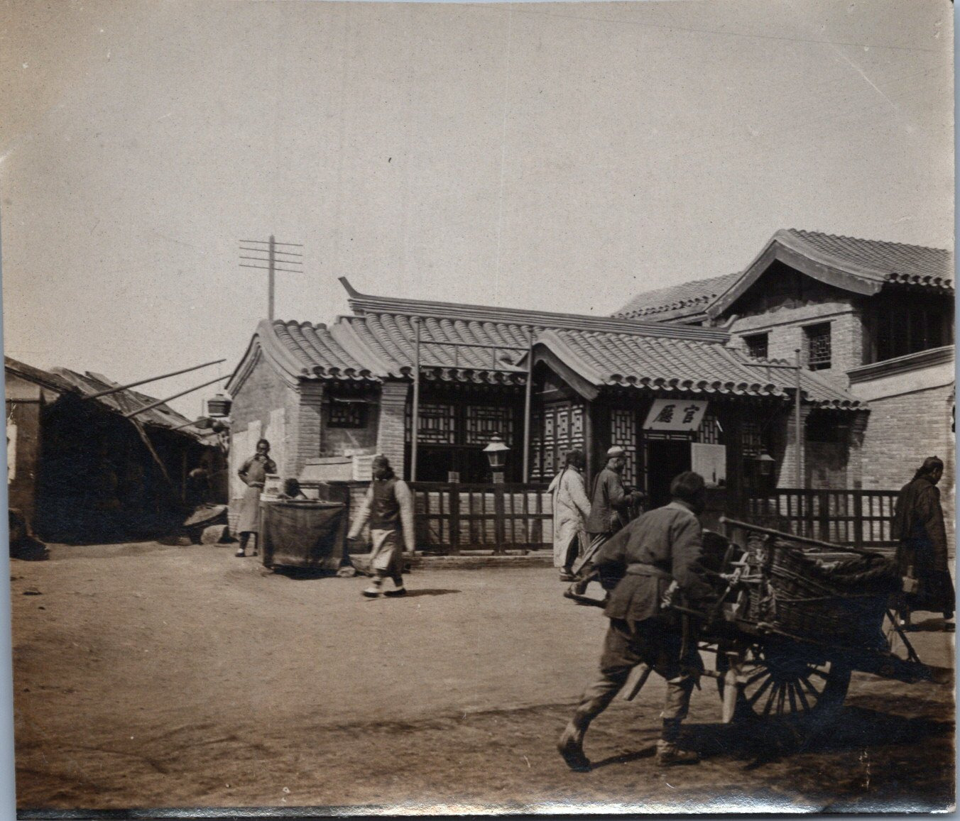 China, Tianjin, Village near the port, Vintage print, ca.1910 Vintage print ti print