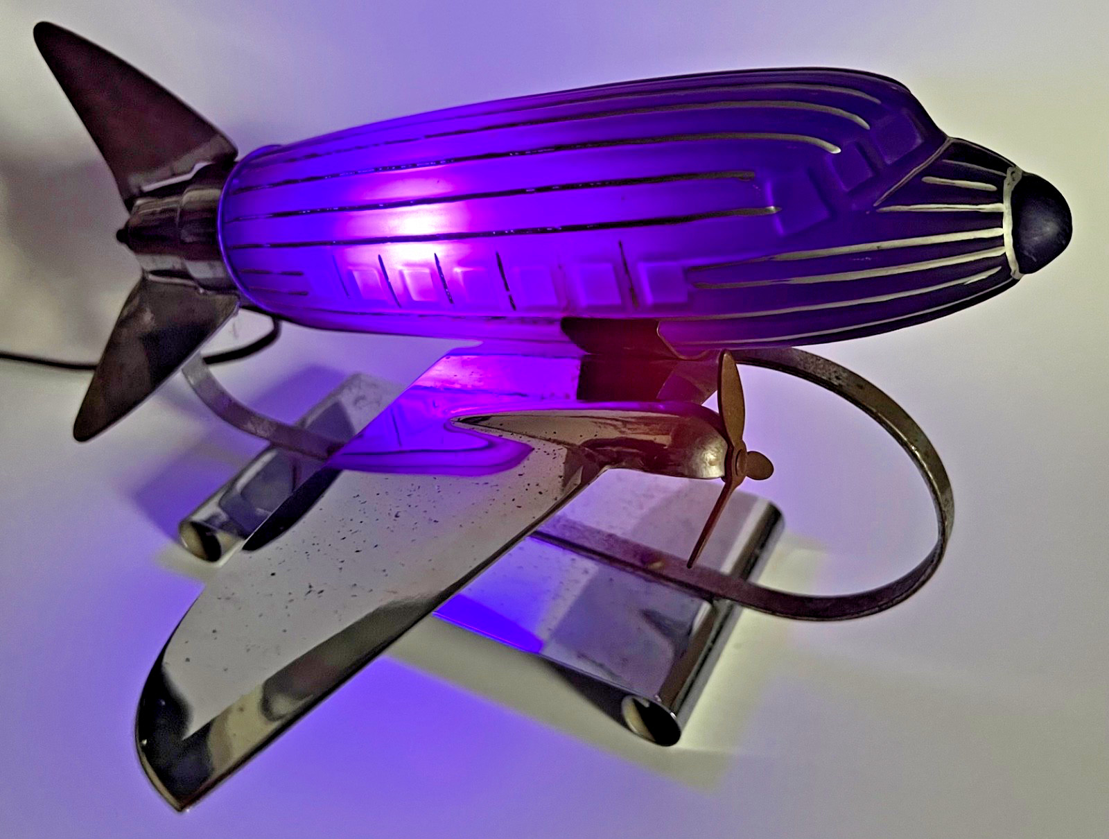 Vintage Original Art Deco 1939 Worlds Fair DC3 Airplane Lamp Cobalt Blue Chrome Vintage Original Art Deco 1939 Worlds Fair DC3 Airplane Lamp Cobalt Blue Chrome