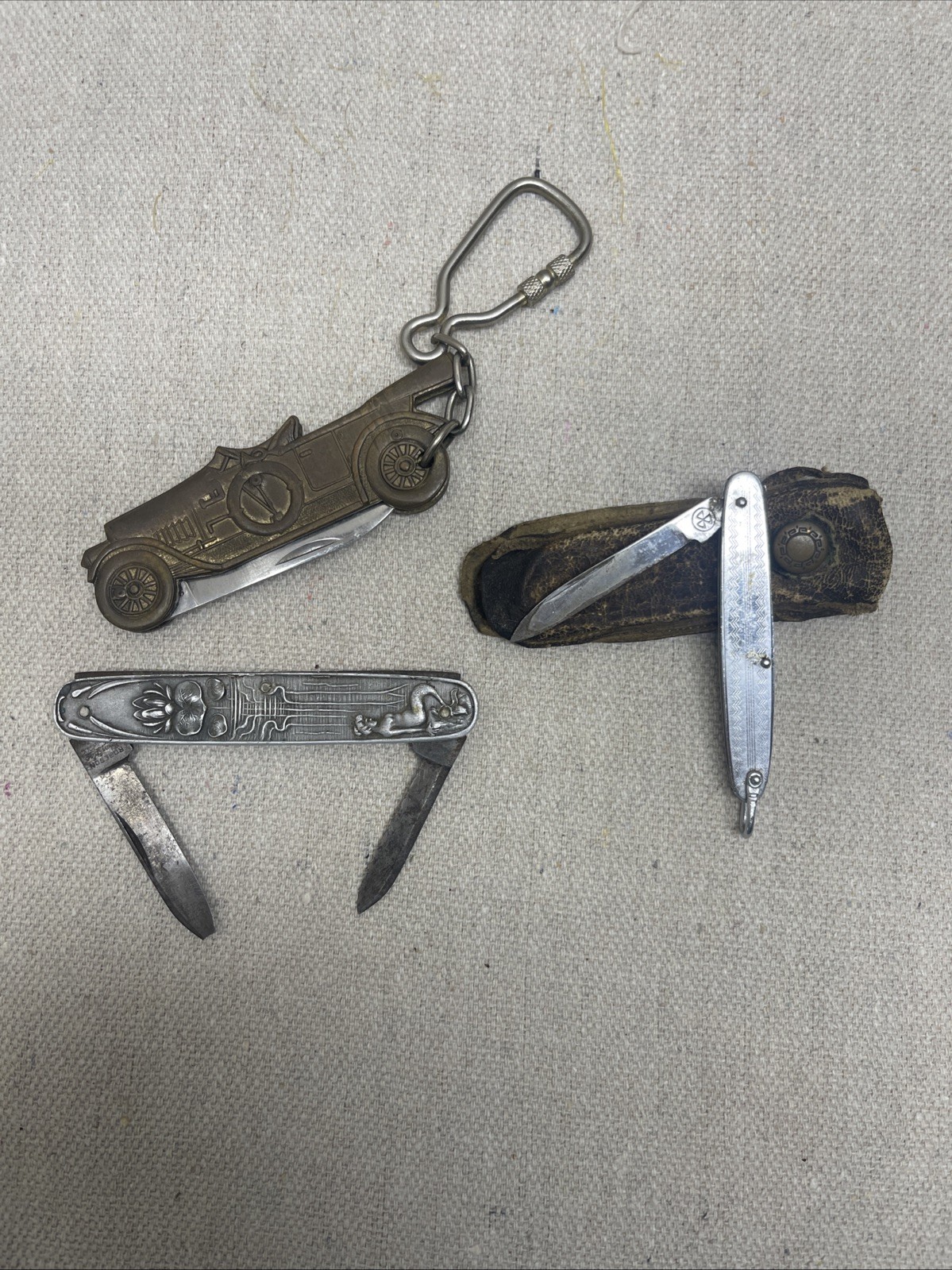 Vintage folding pocket knives lot Vintage folding pocket knives lot