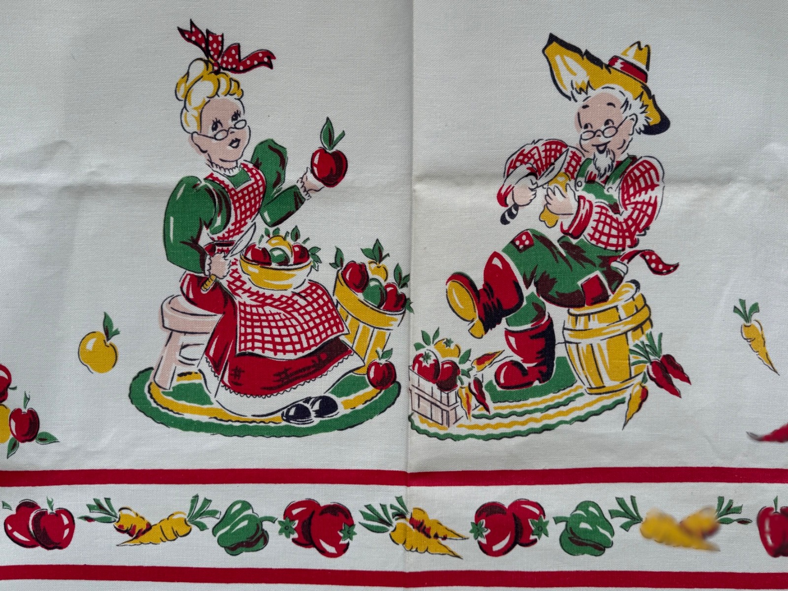Vintage 1940's Broderie Tablecloth-Vegetables-Garden-Farmers-UNUSED Vintage 1940's Broderie Tablecloth-Vegetables-Garden-Farmers-UNUSED