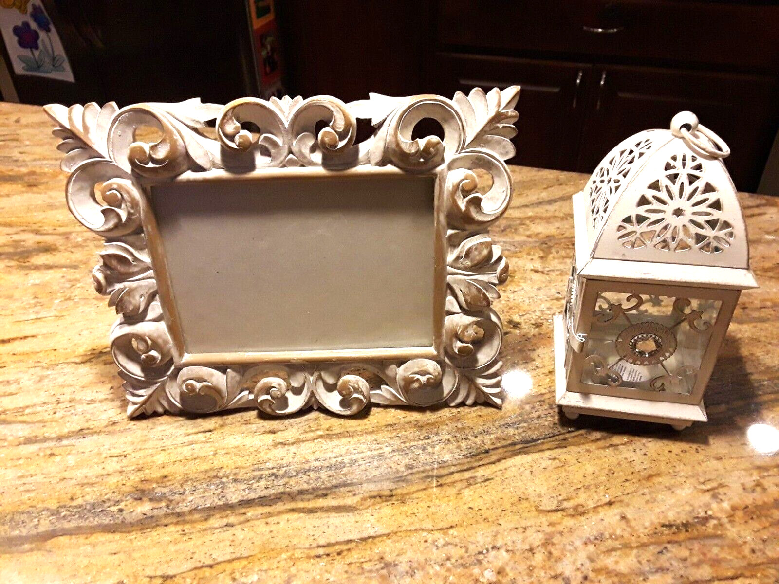Stunning matching Vintage Distressed Look Lantern Candle Holder & Picture Frame Stunning matching Vintage Distressed Look Lantern Candle Holder & Picture Frame