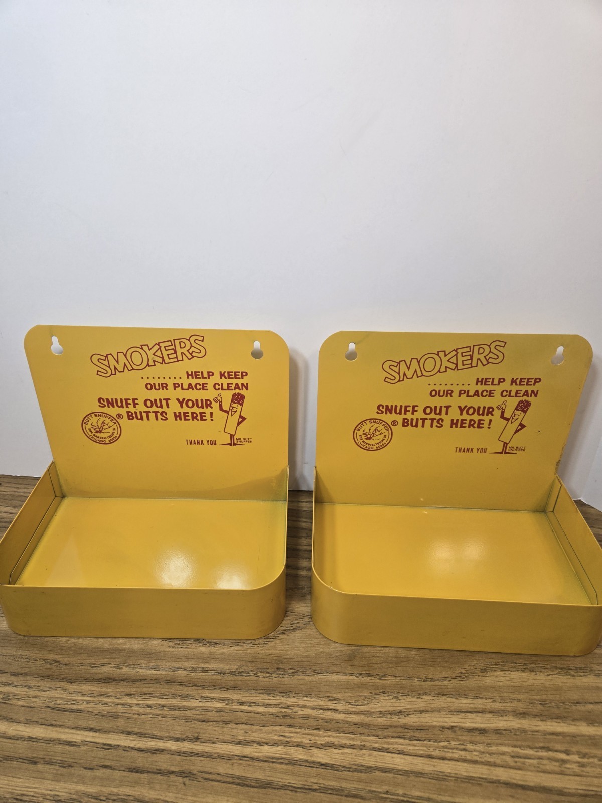 PAIR Mr Butt Snuffer Vintage Metal Ashtray Made In Chicago USA new PAIR Mr Butt Snuffer Vintage Metal Ashtray Made In Chicago USA new