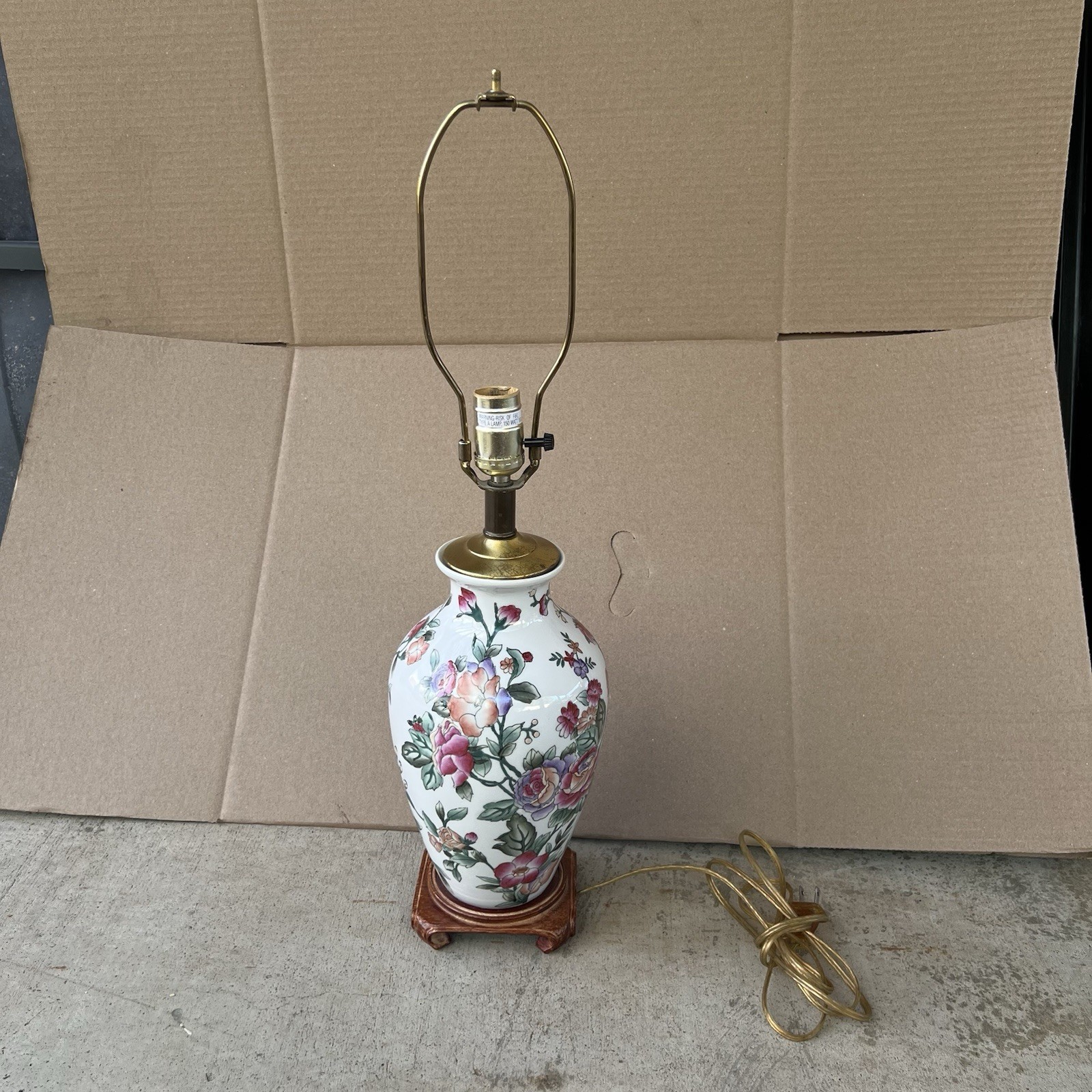 Vintage Chinoiserie Floral Porcelain Table Lamp Hand Painted Rose Wood Base 25"